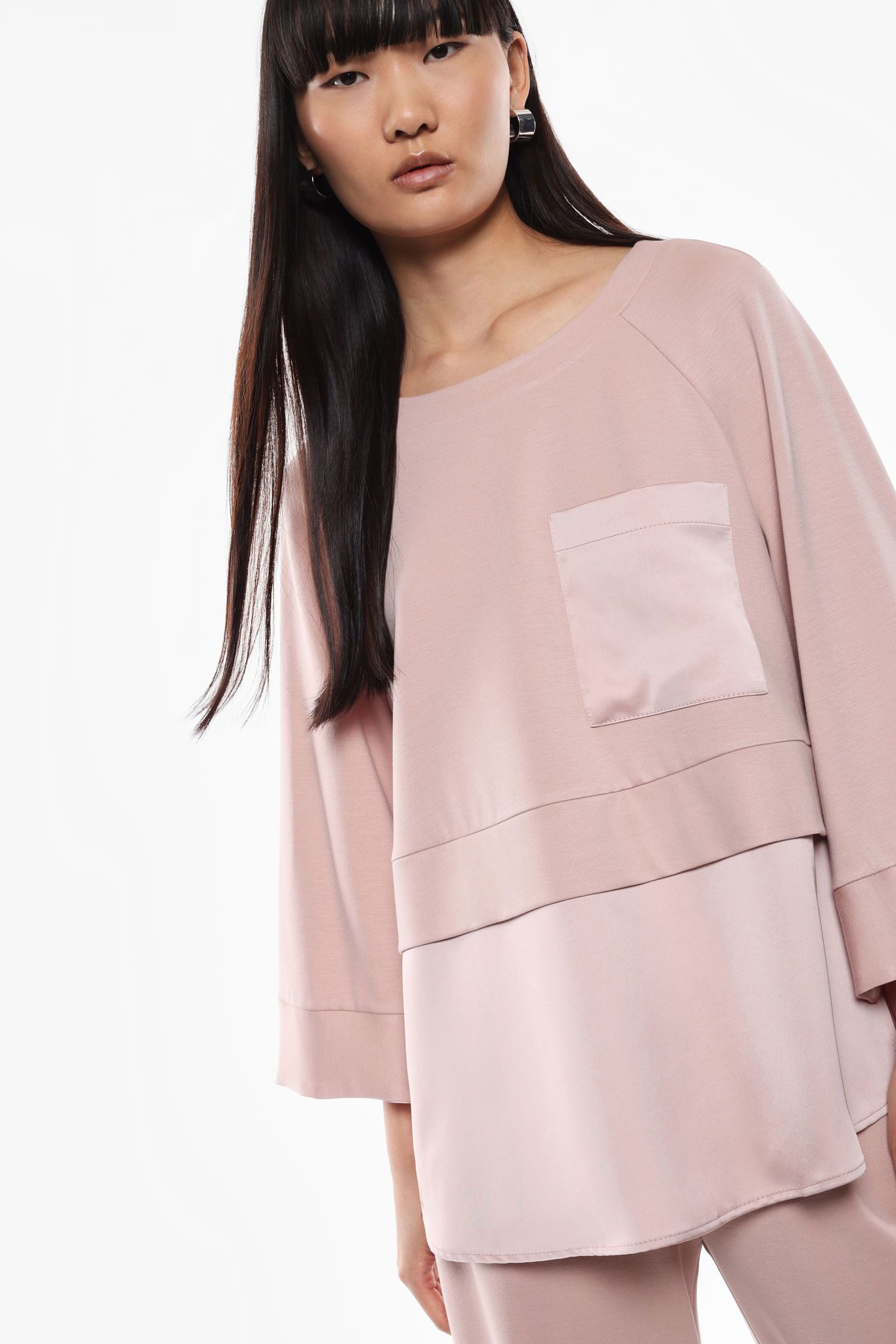 Sweat-shirt combiné avec poche et manches 3/4