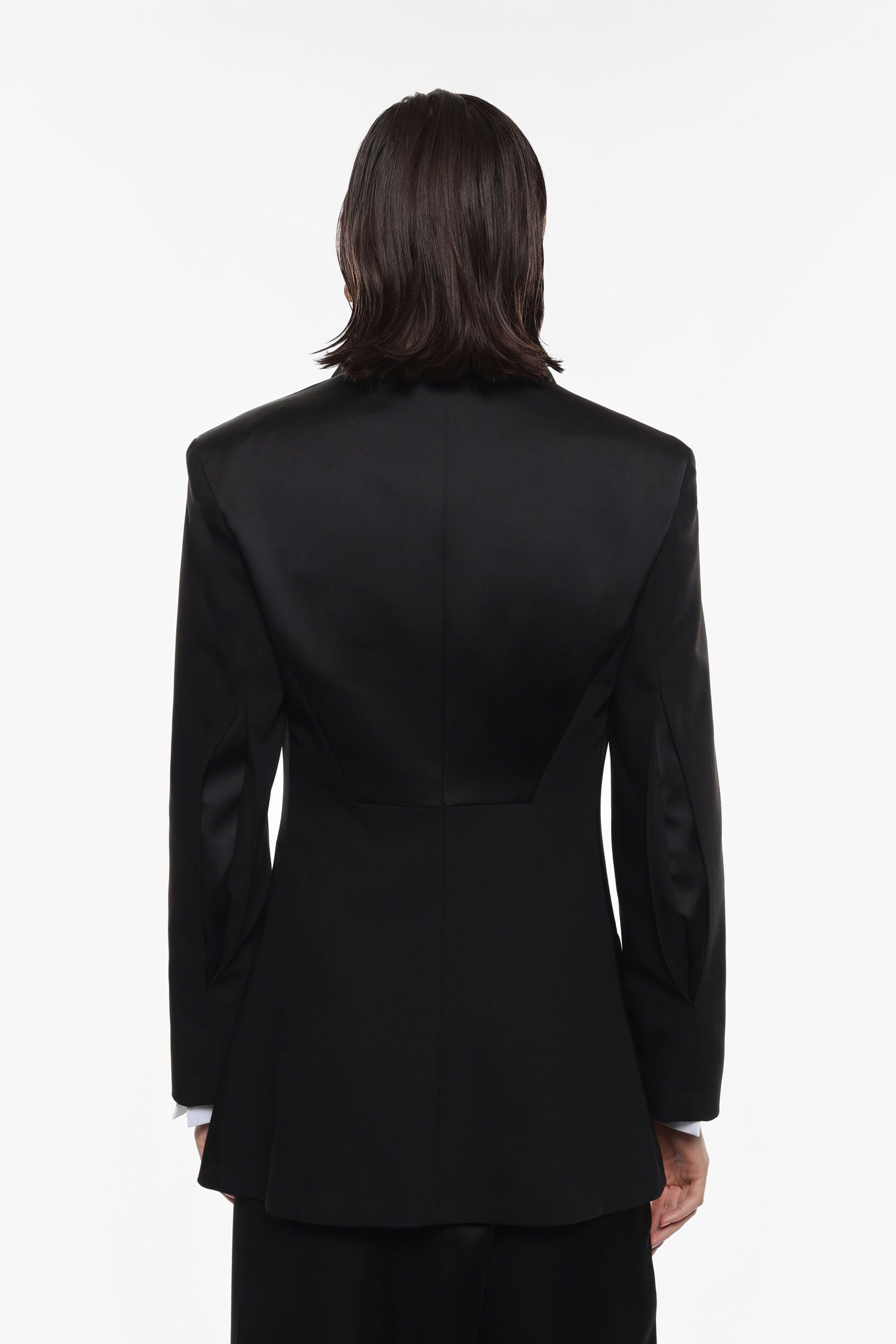 Blazer en satin avec fermeture à simple boutonnage