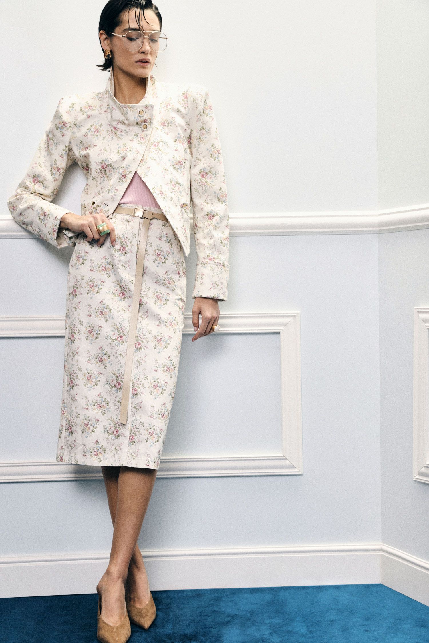 Short double-breasted shirt jacket floral print