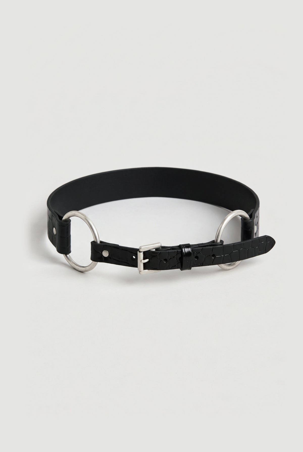 Double-Ring Croc-Embossed Belt - Black - flat lay