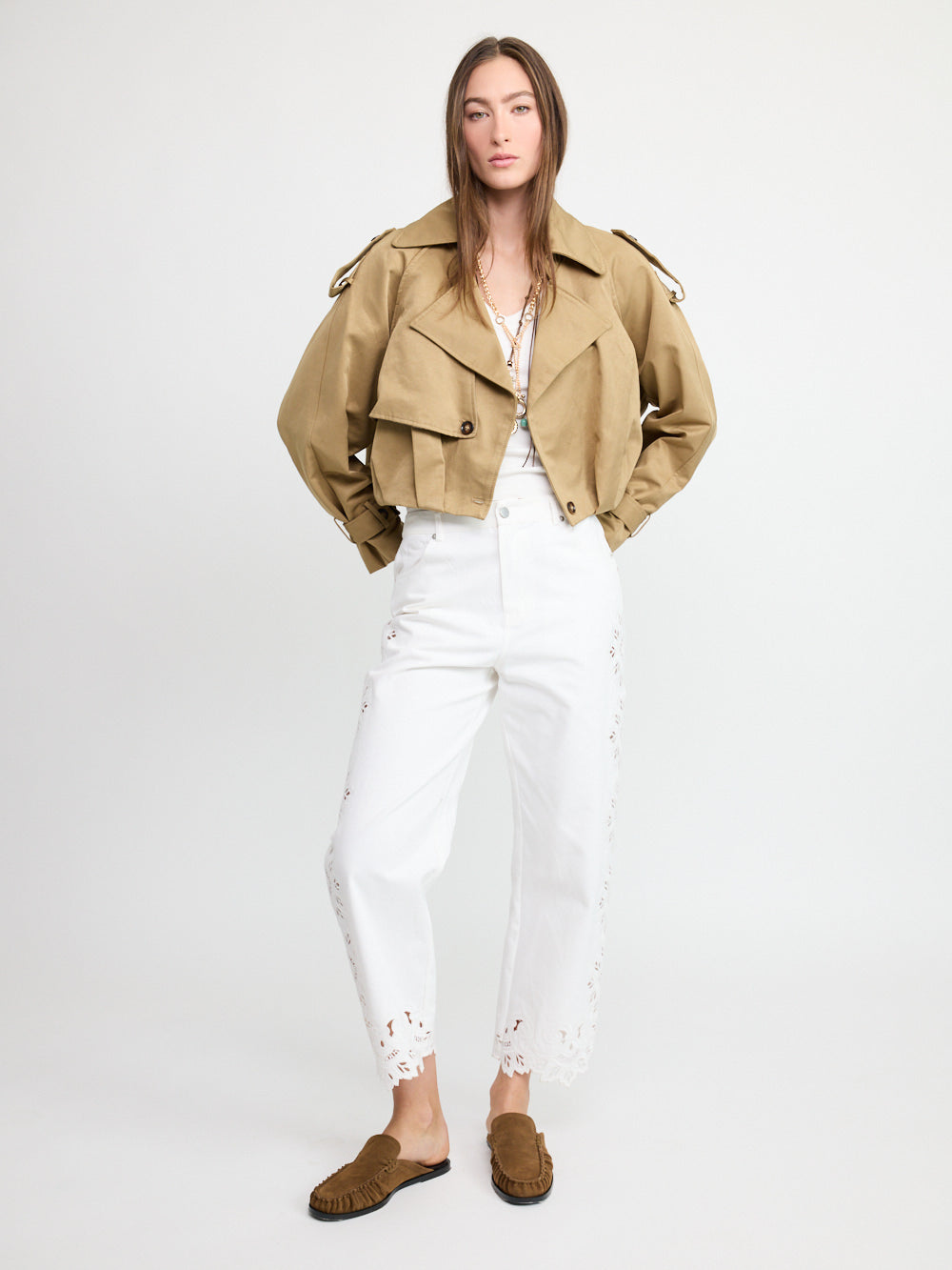 PANTALON DROIT BRODÉ