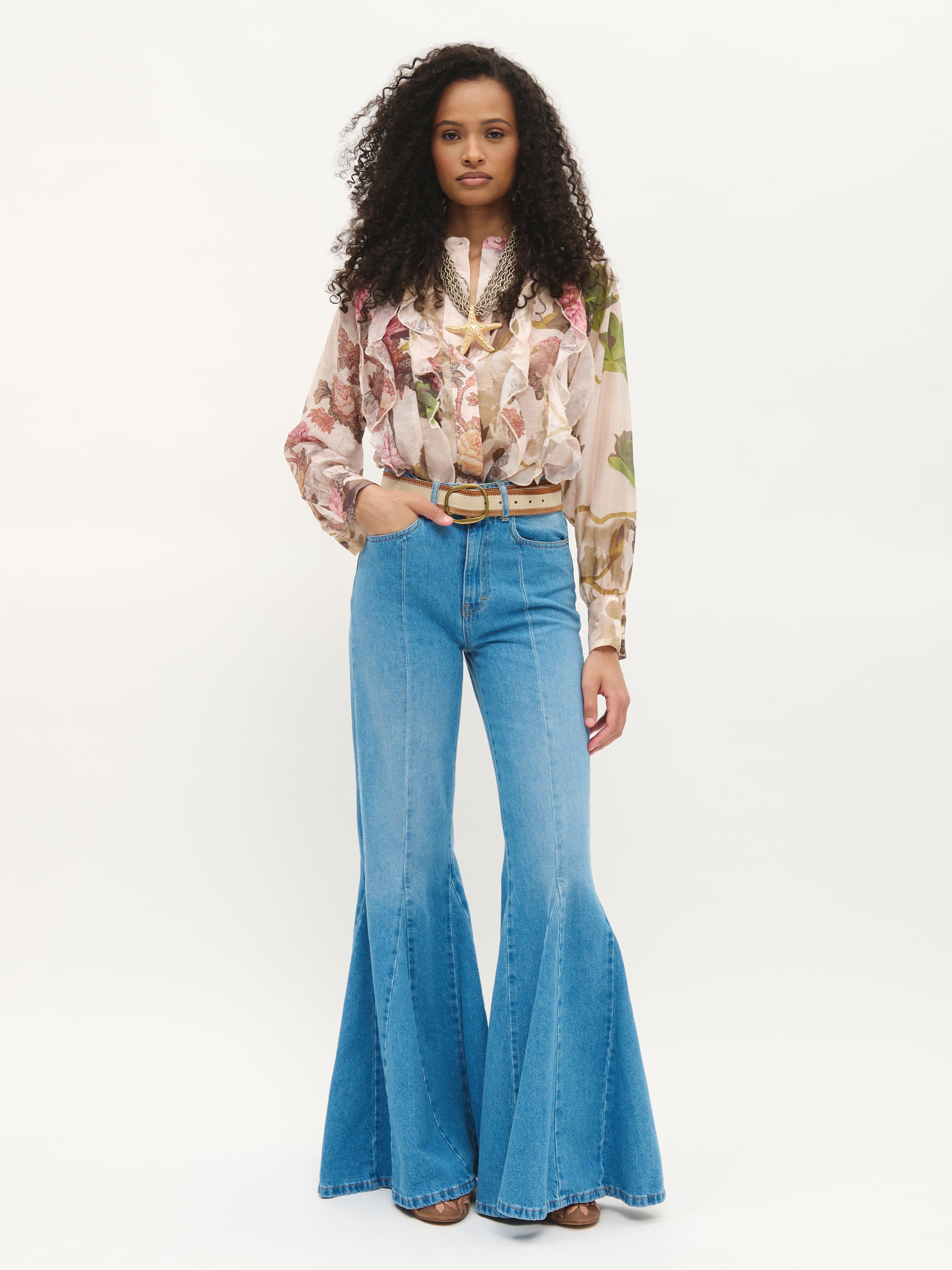 Chemisier fleuri semi-transparent