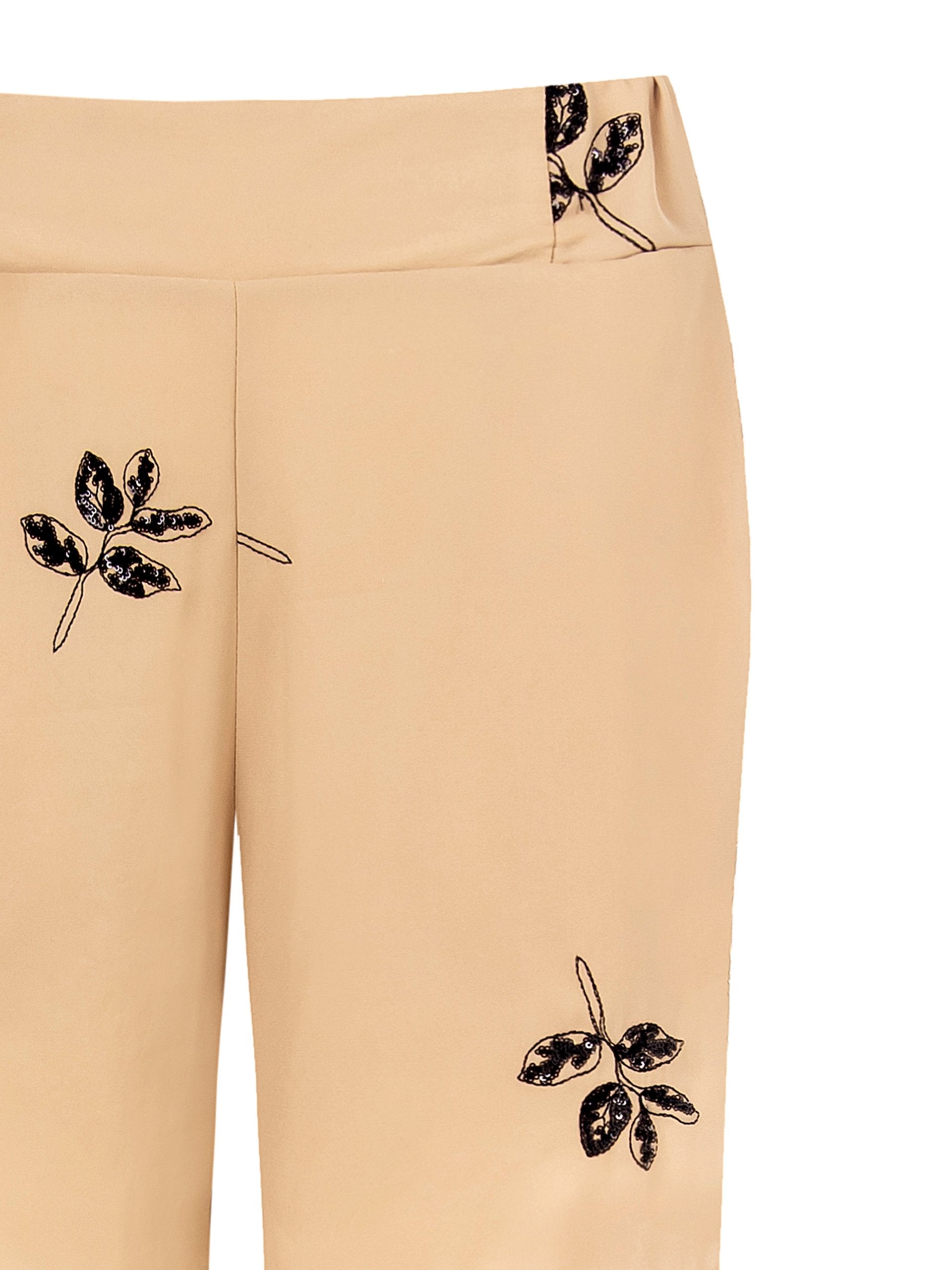 Short ample avec perles