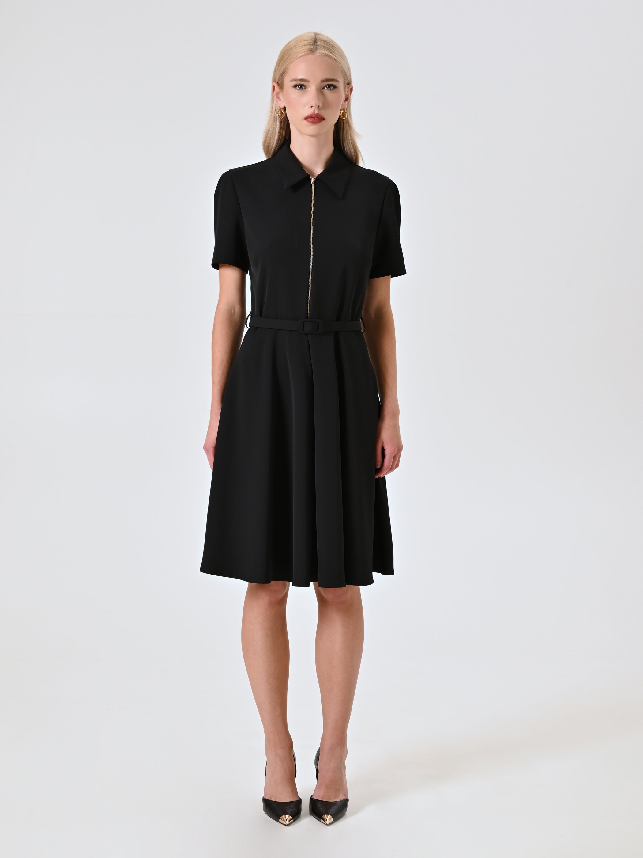 Dress with Zip and Collar