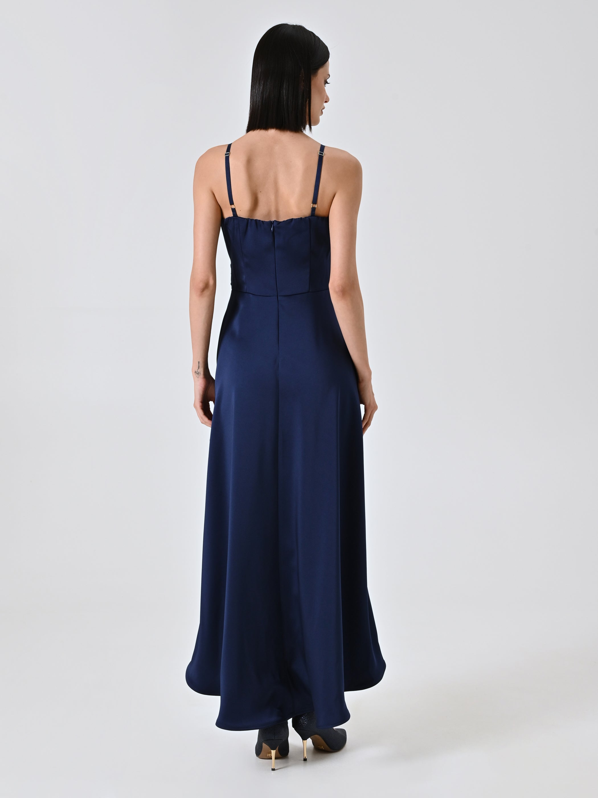 Robe asymétrique en satin pour femme