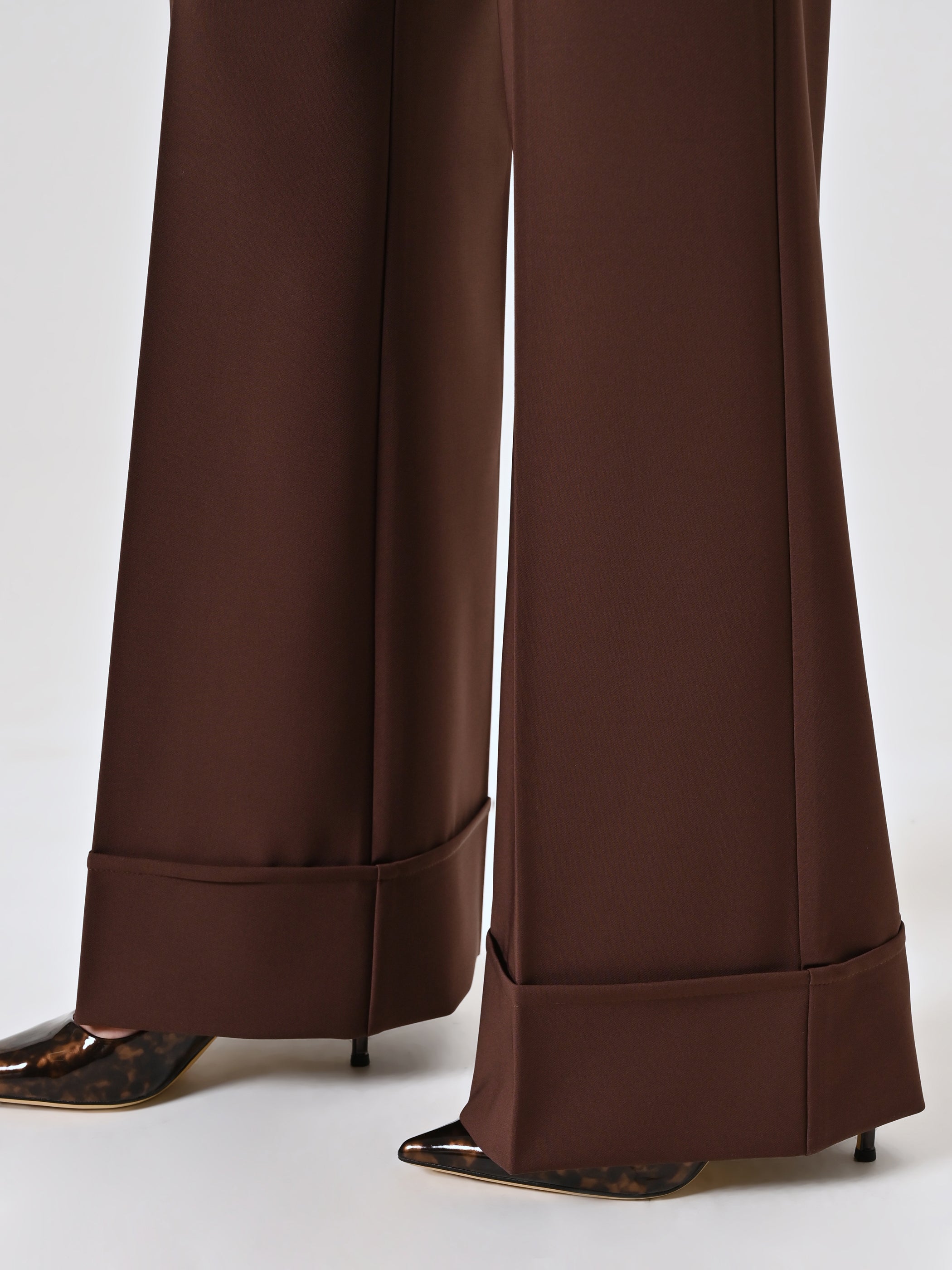 Pantalon large à revers maxi en tissu technique