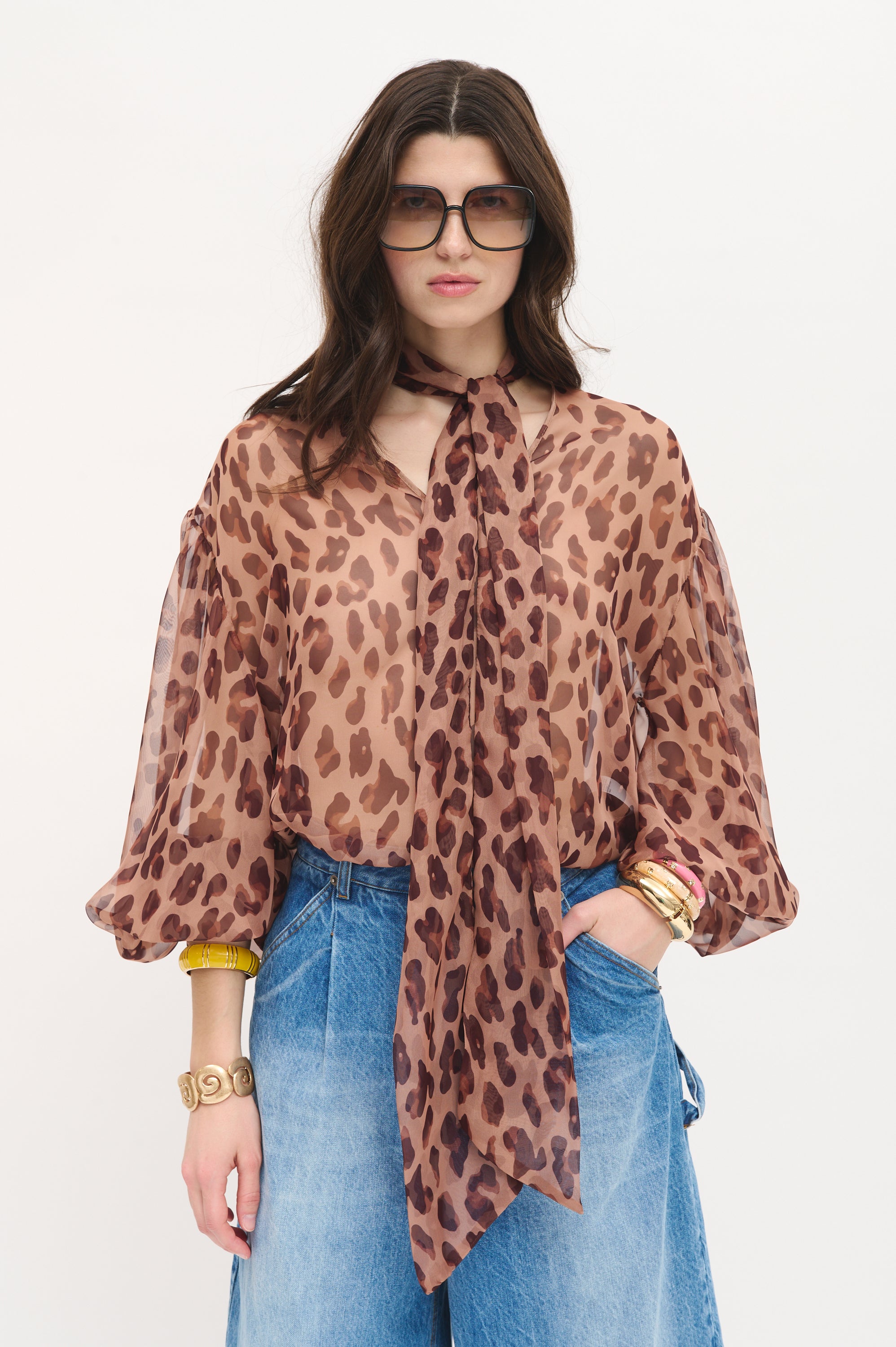 Chemisier léopard semi-transparent
