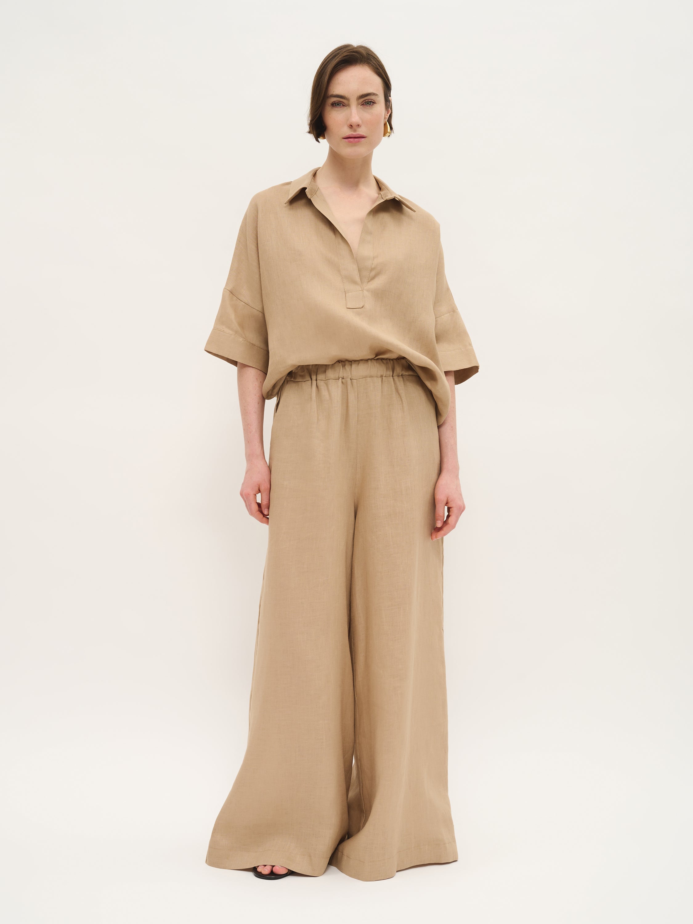 Pantalon large en lin avec taille élastique