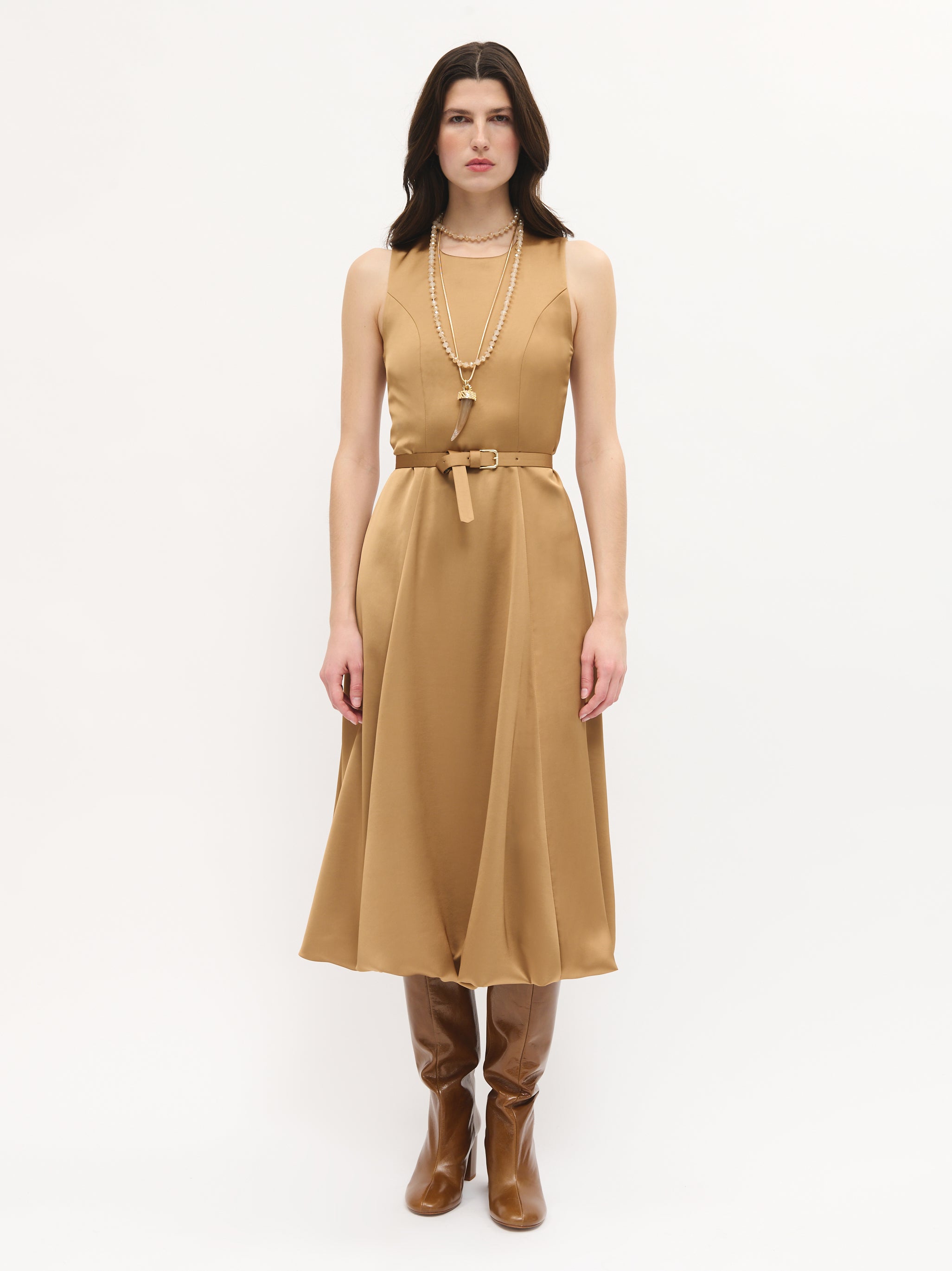 Robe ballon ceinturée