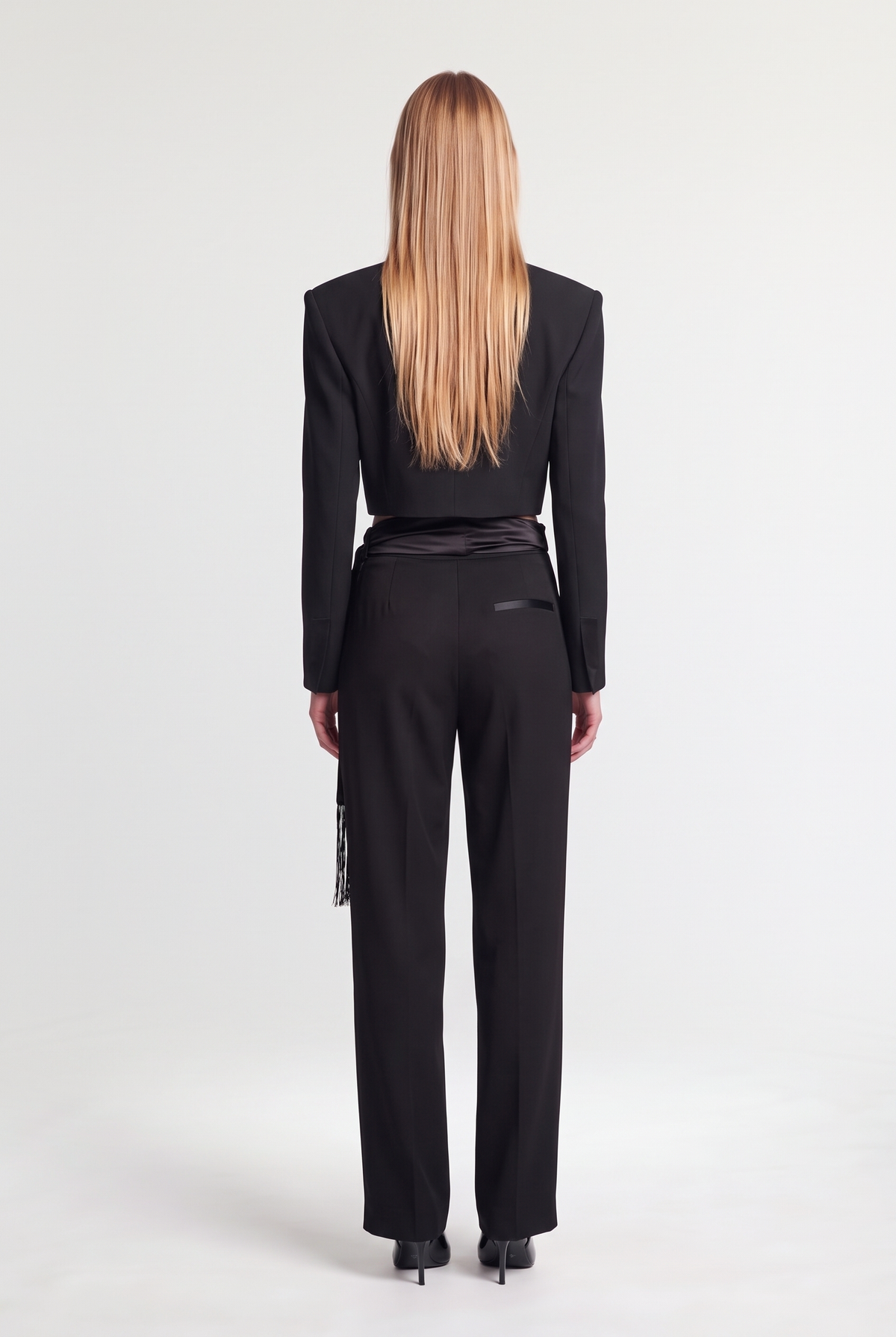 Cropped tailored blazer - Black - back view