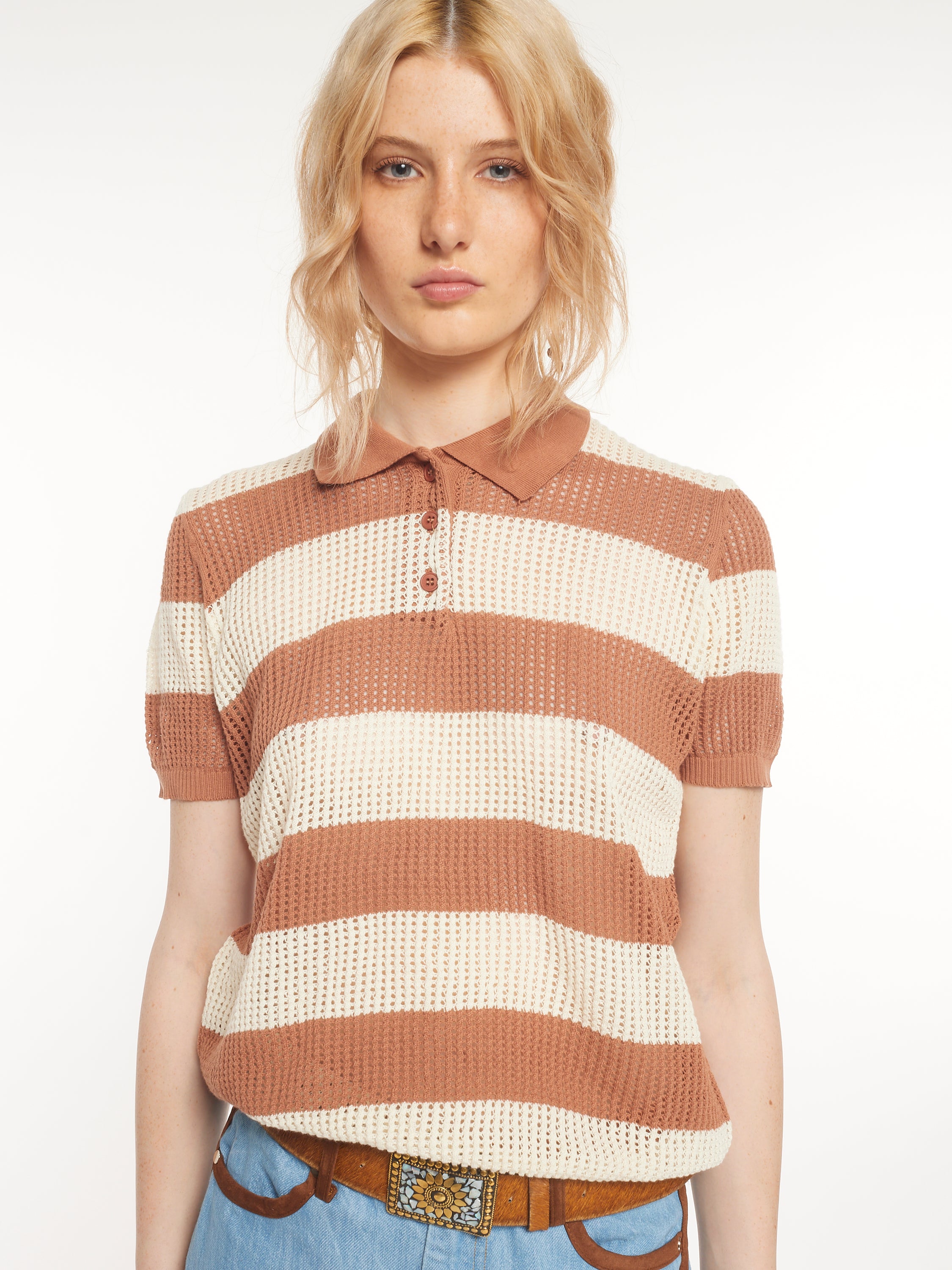 Polo en tricot rayé