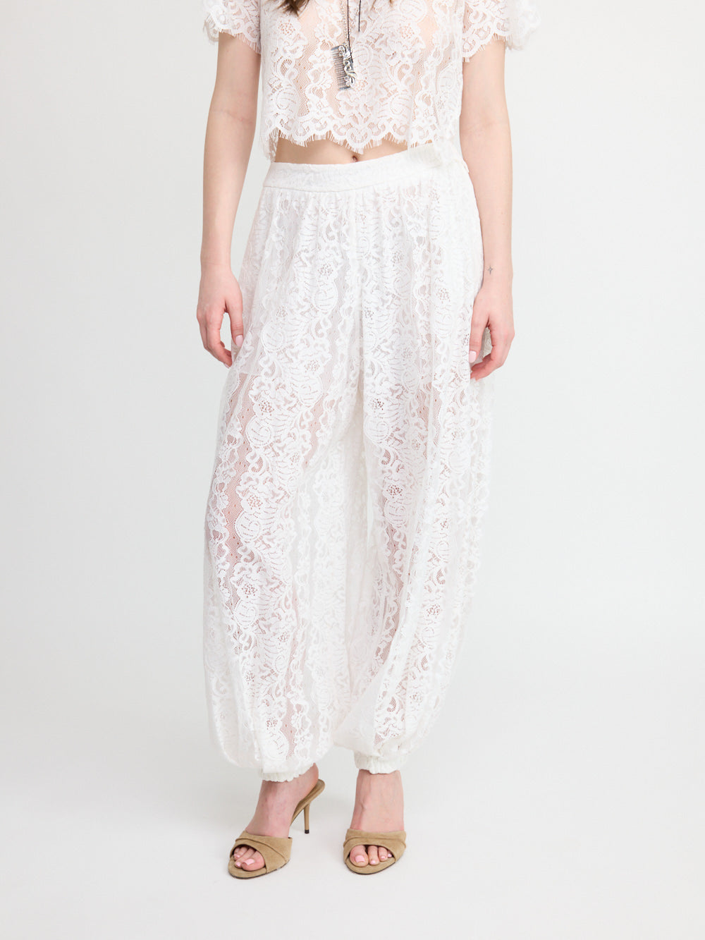 Pantalon large en dentelle bohème