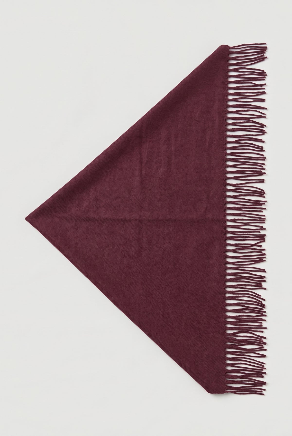Fringed triangle scarf - Burgundy - flat lay, long