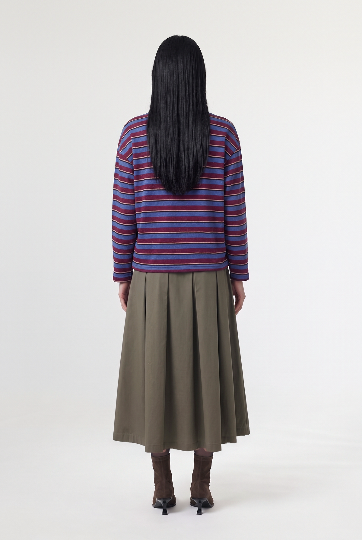 Striped knit with contrast collar - Burgundy - back view