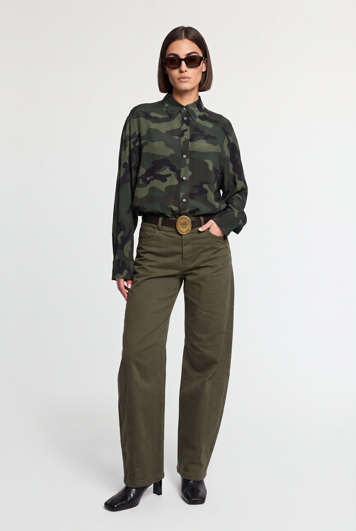 Five-Pocket Barrel-Leg Pants - Military - front view