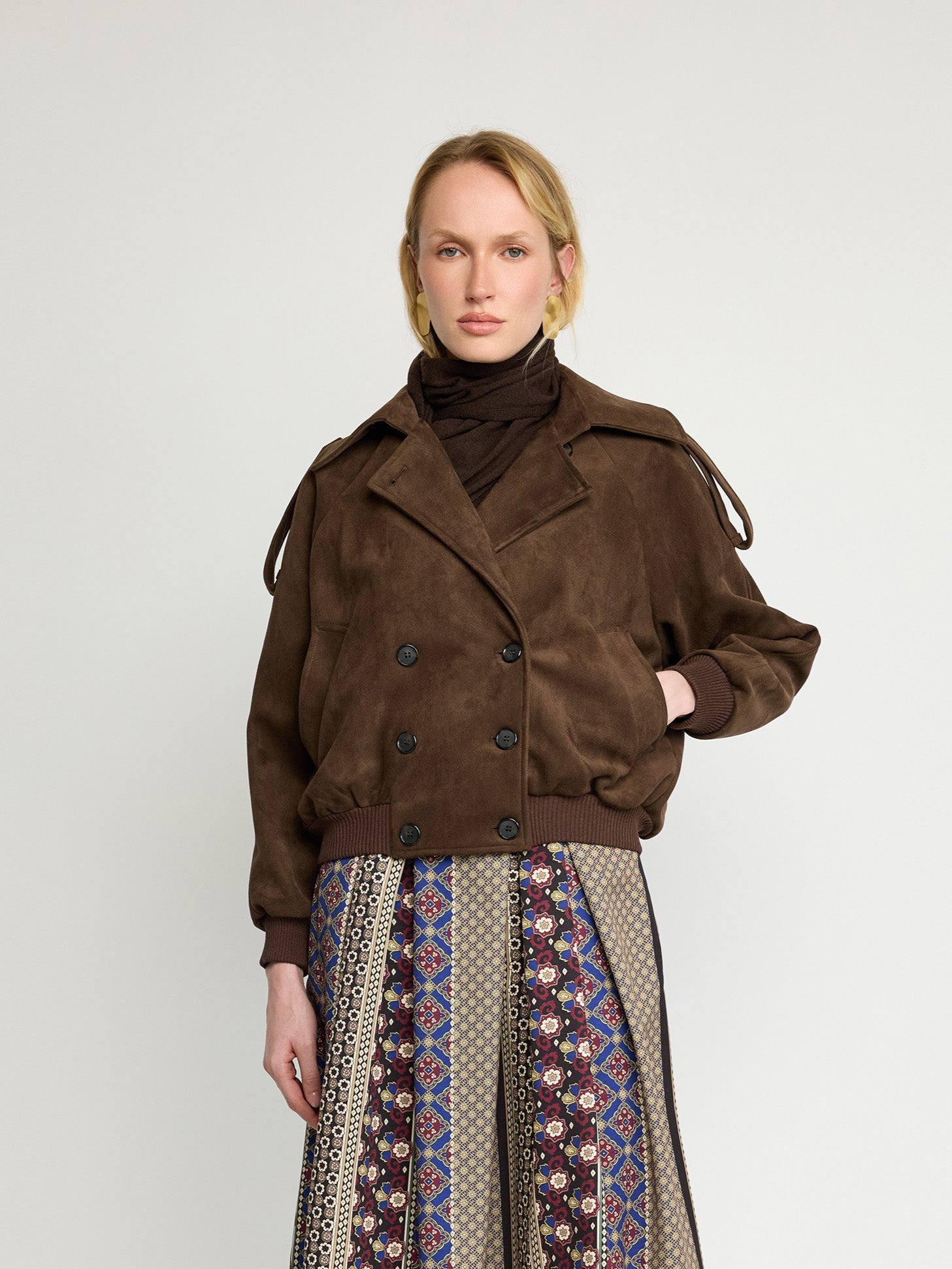 Manteau court croisé effet daim