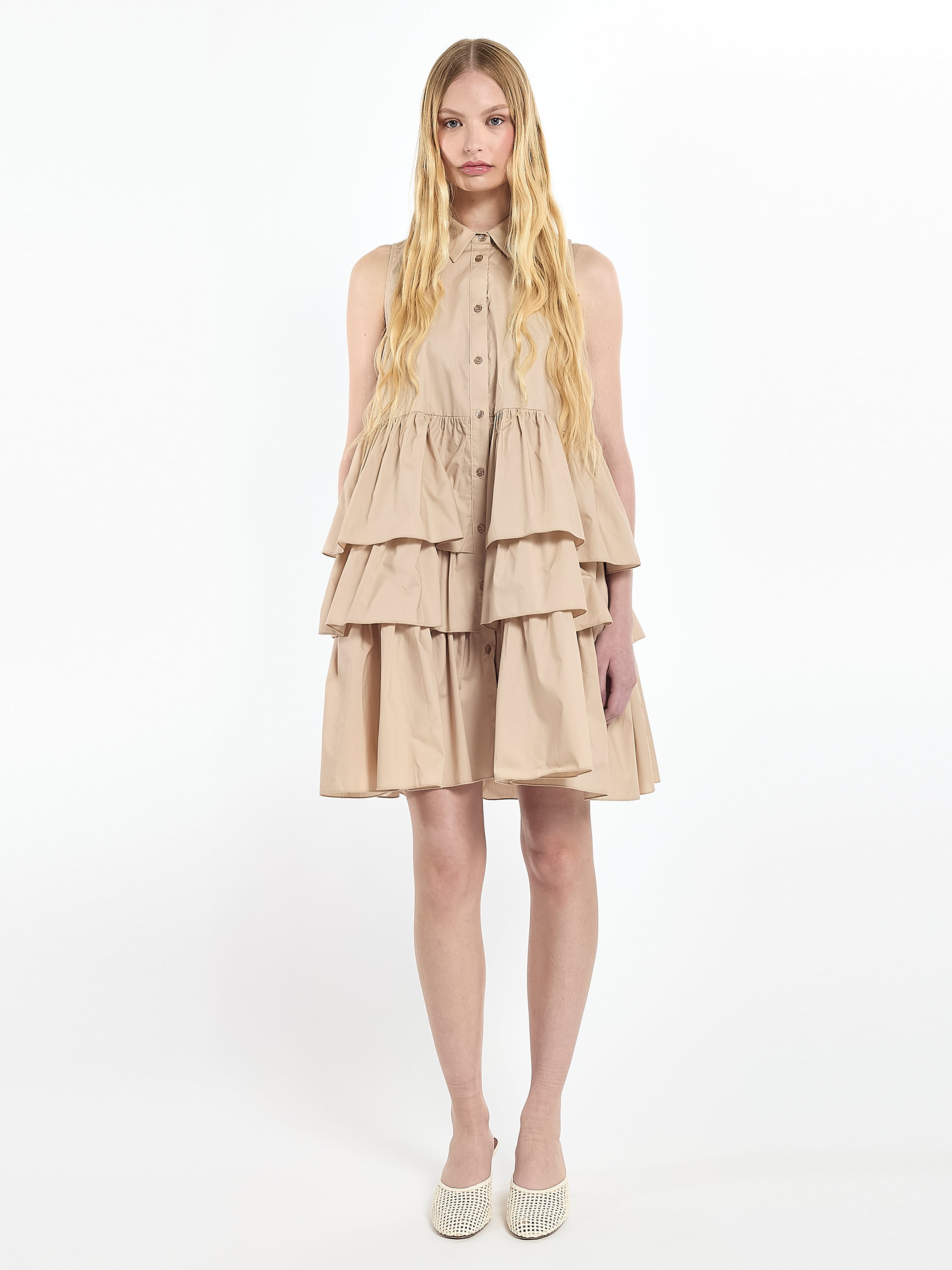 Robe courte à volants