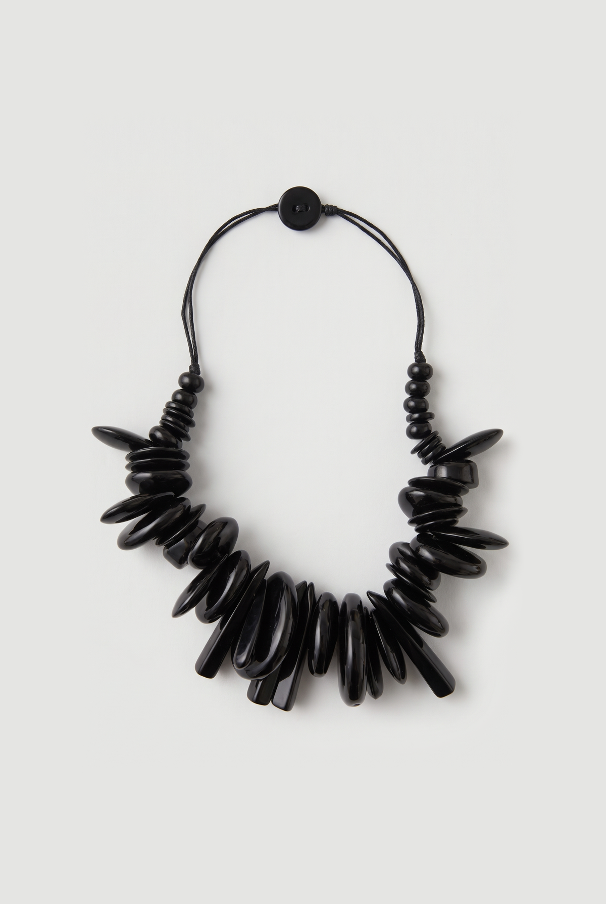 NC012 in Black