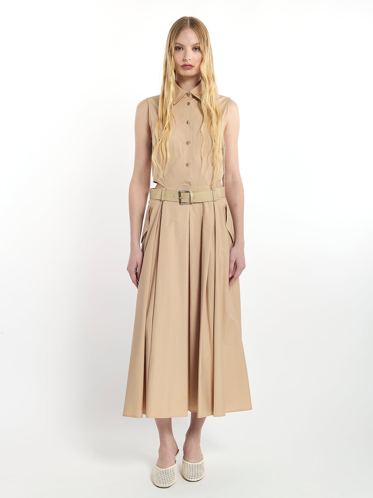 Sleeveless dress with belt - Maska