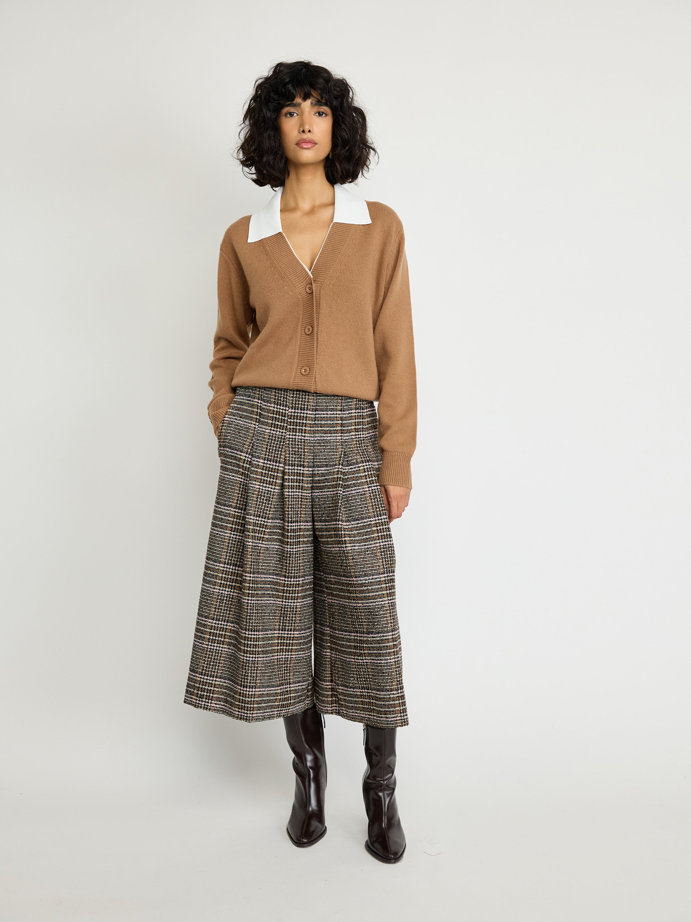 Contrast-Collar Knit Cardigan