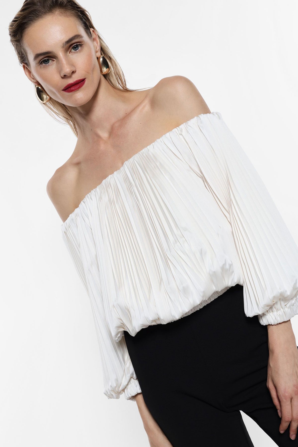 Off-Shoulder Top