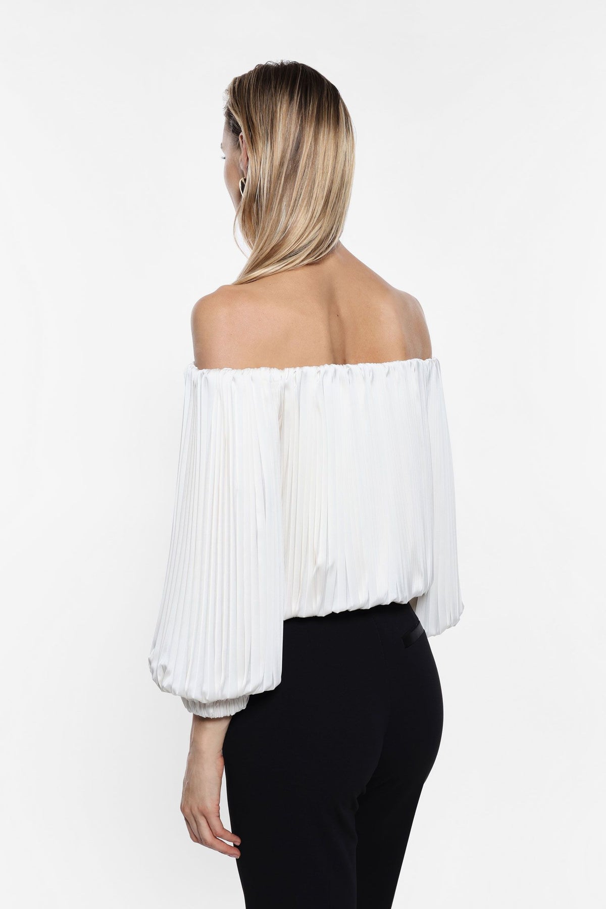 Off-Shoulder Top