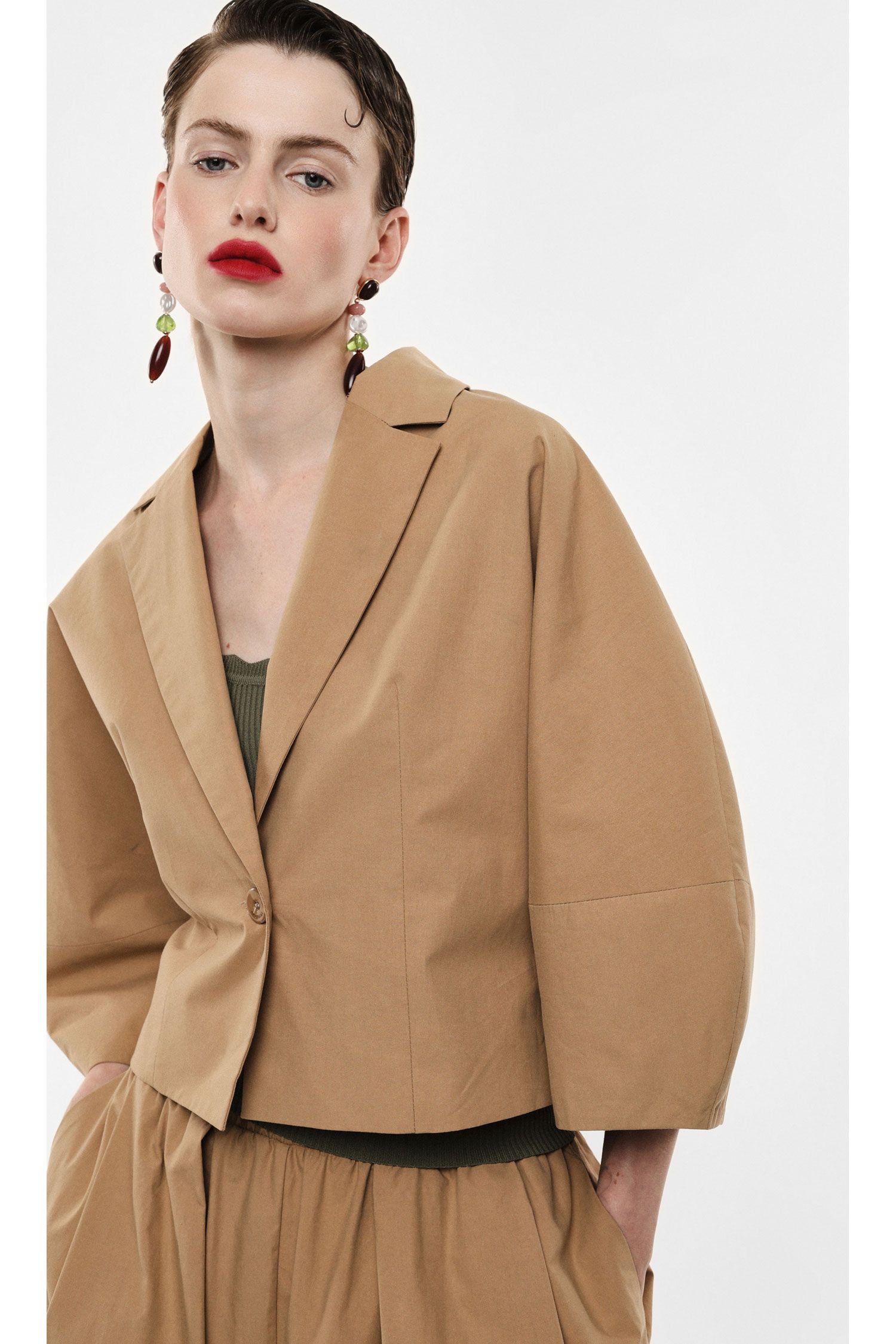Cropped Short-Sleeve Blazer