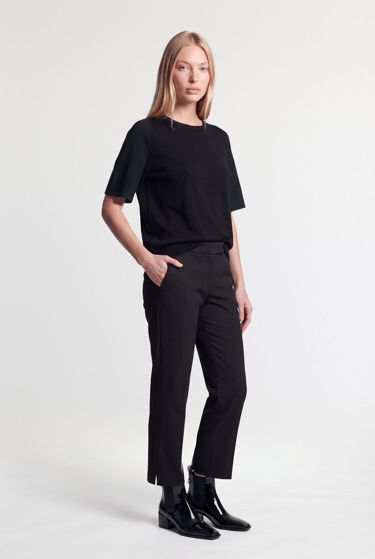 Black short-sleeve knit - Black - front view