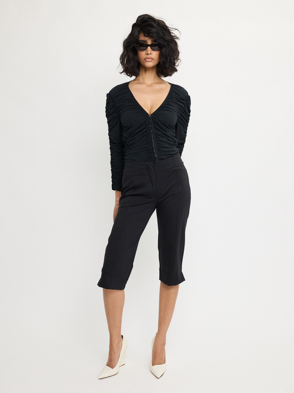 Pantalon capri noir à poches