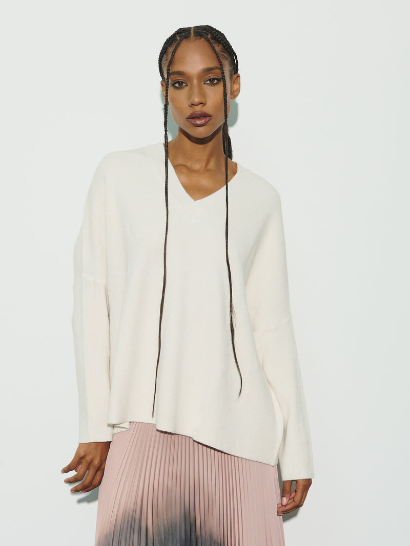 Cashmere v-neck sweater