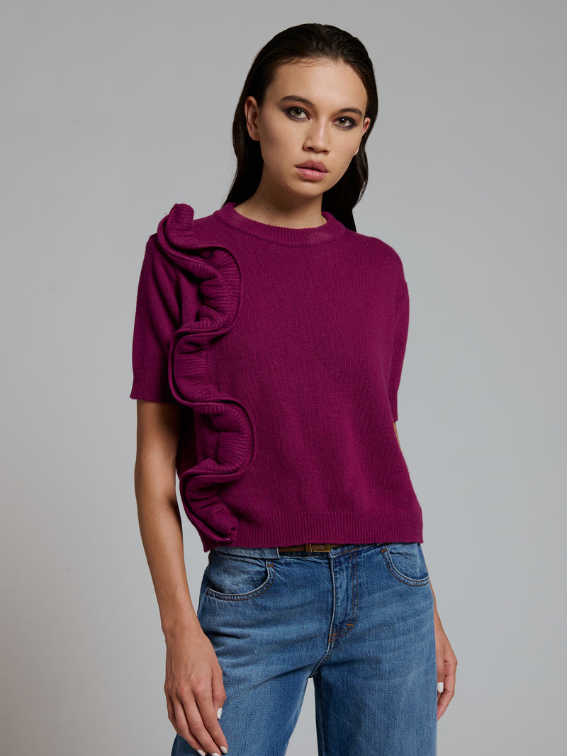 Short sleeve sweater with ruffle detail