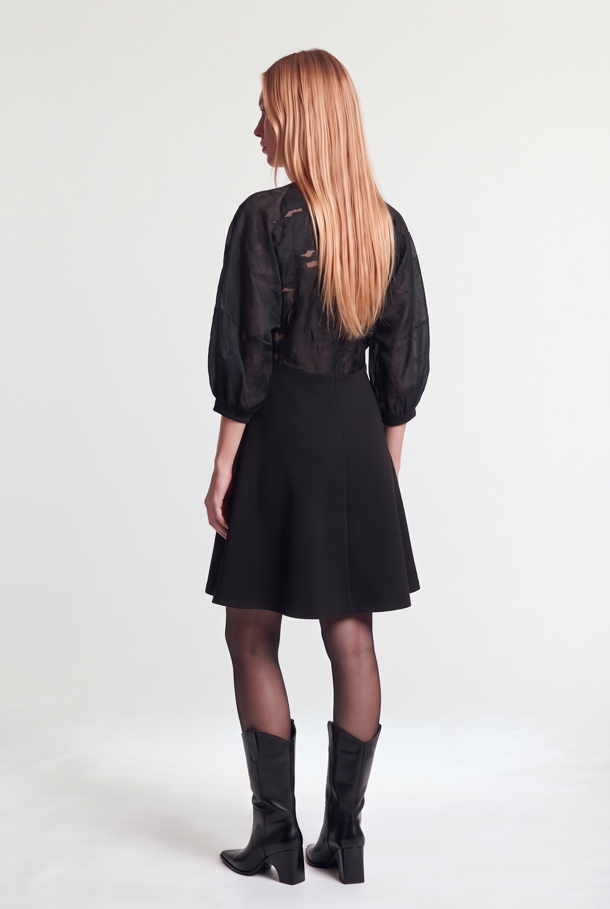 Black balloon-sleeve A-line dress - Black - back view