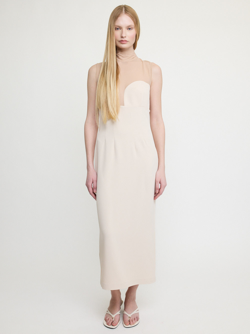 Robe dos nu élégante
