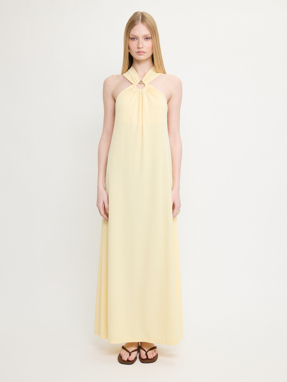 Robe longue détails métalliques jaune