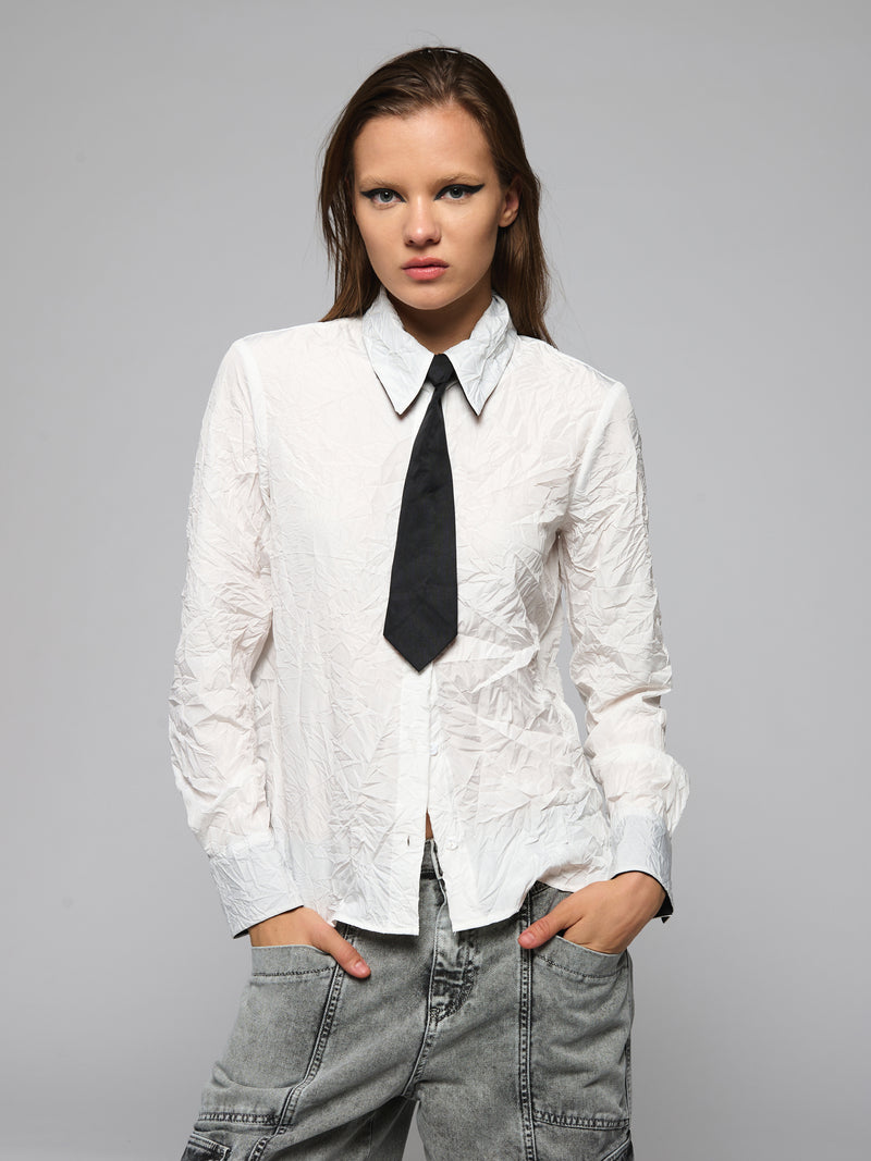 Chiffon blouse with tie