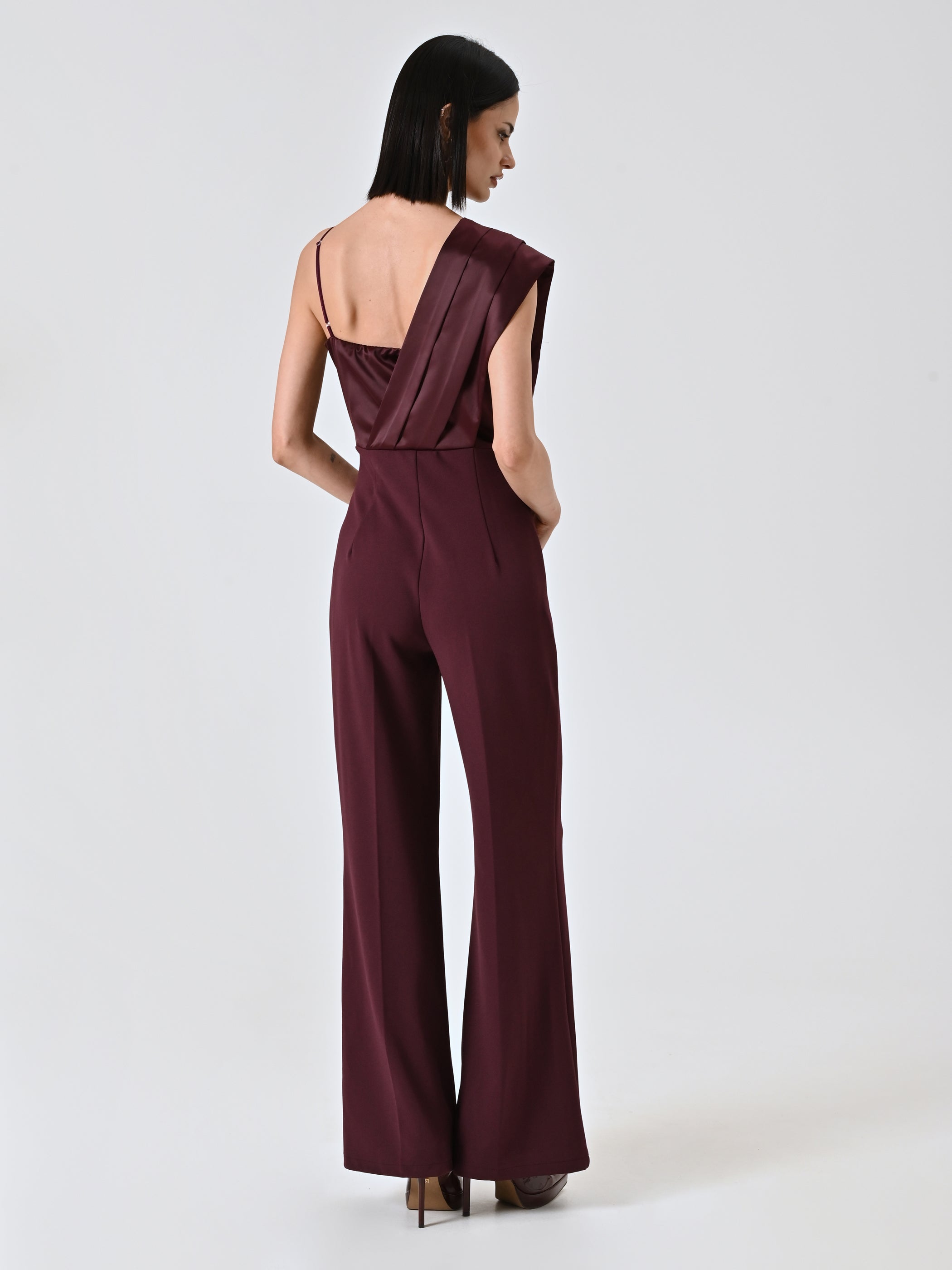 One-shoulder Jumpsuit