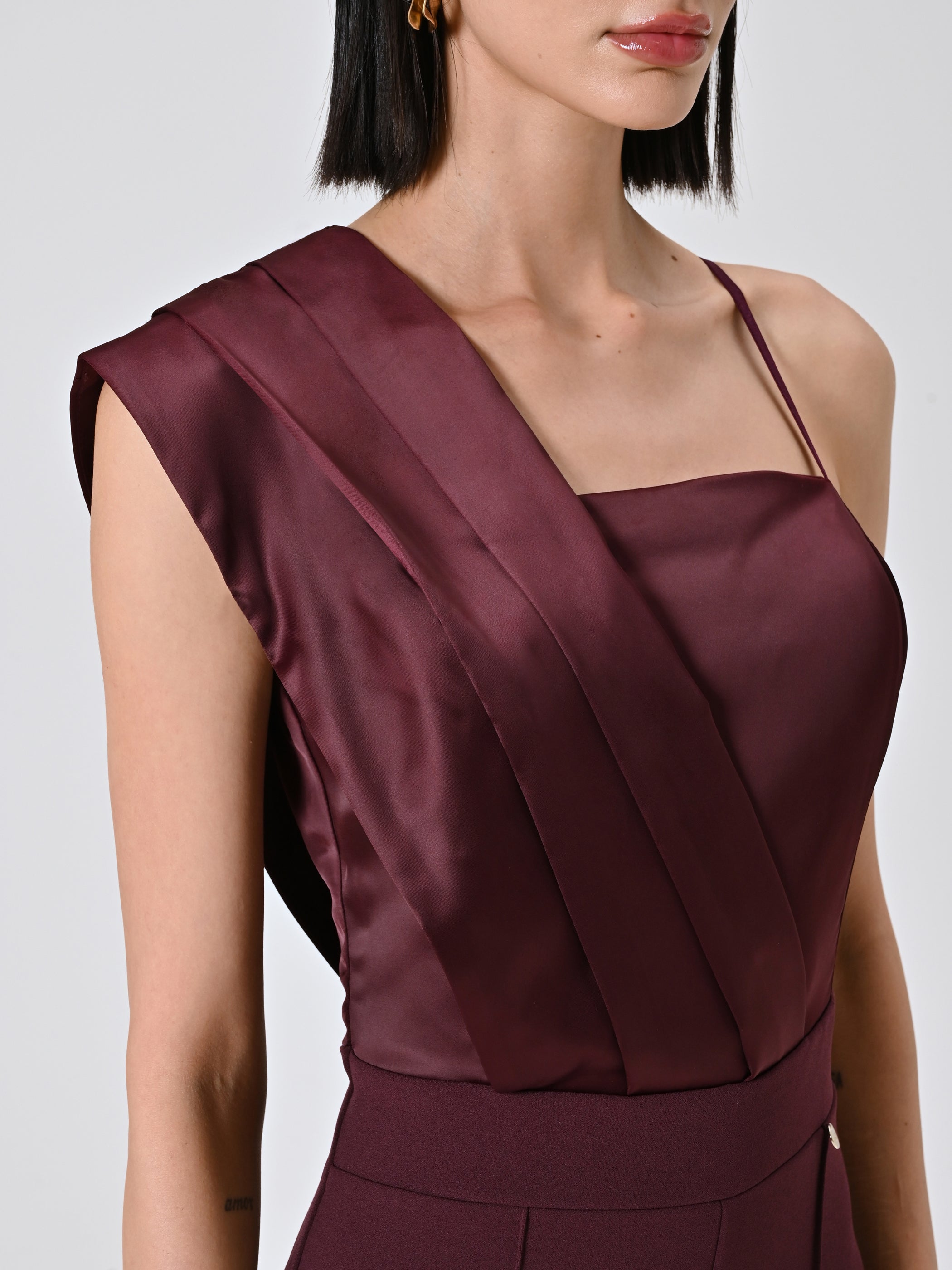 One-shoulder Jumpsuit