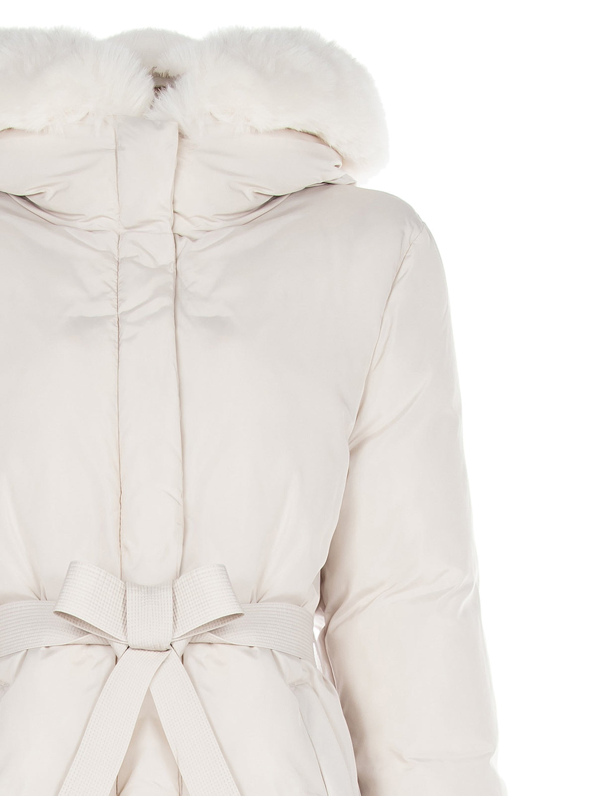 Manteau en duvet avec ceinture