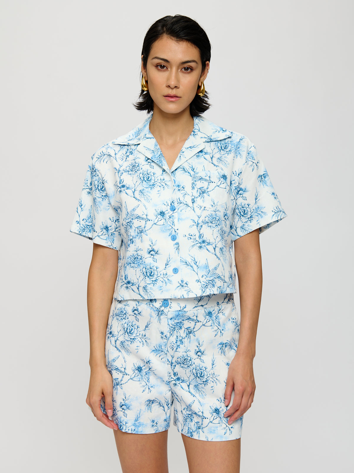 Chemise courte à imprimé floral