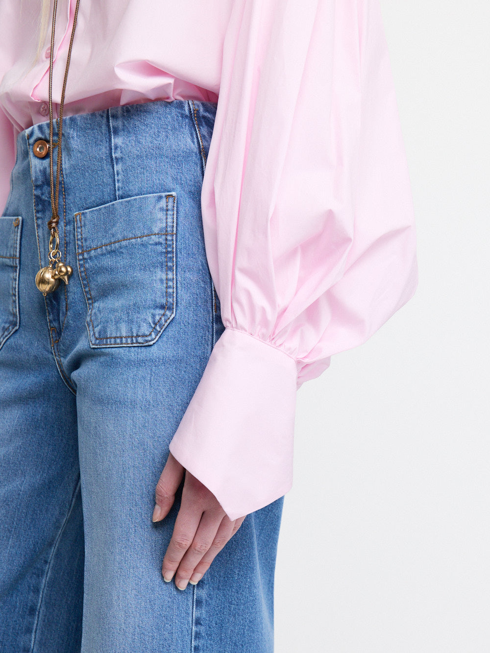 Chemise rose boutonnée