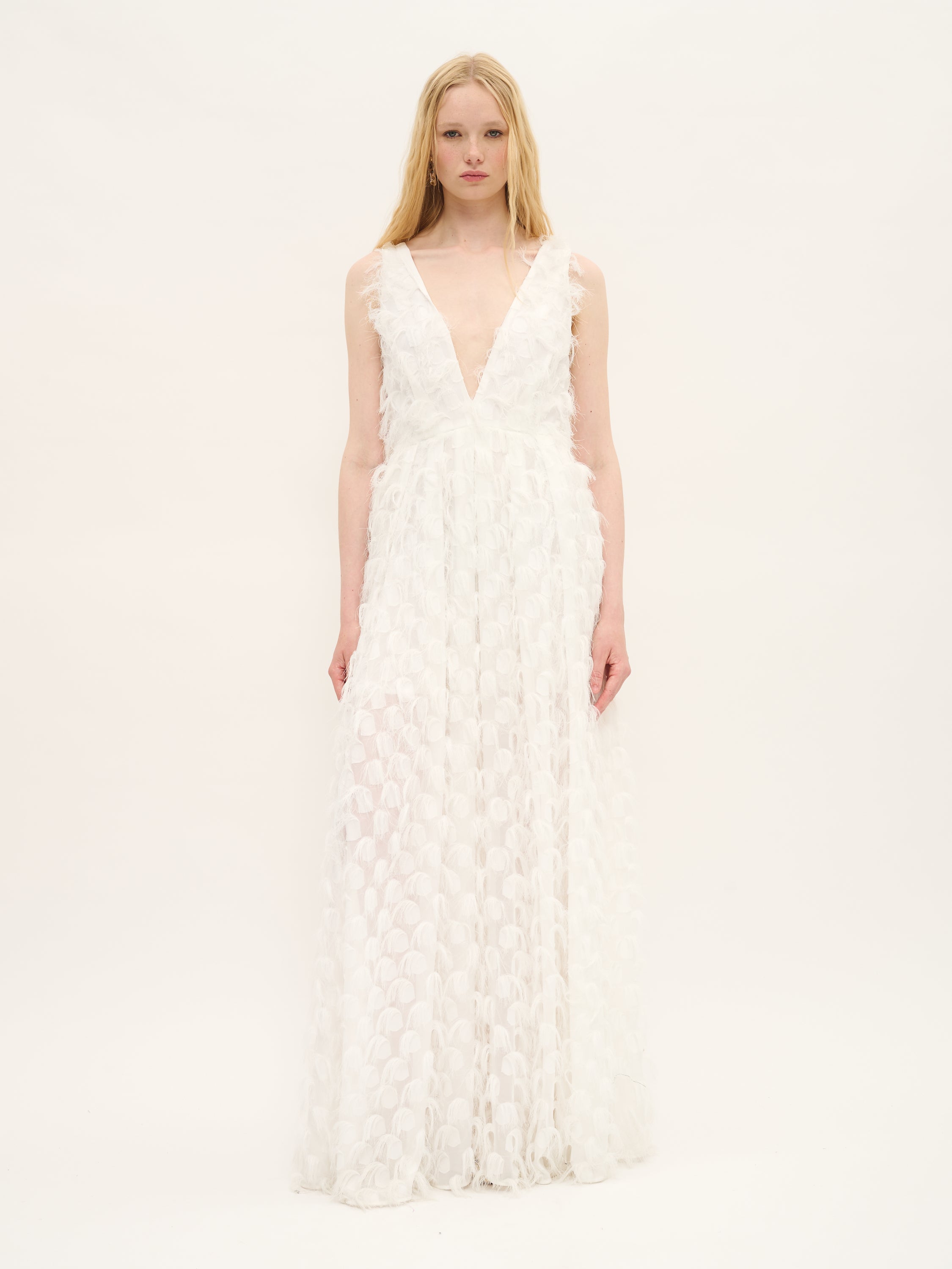 Robe texturée à décolleté en V profond en blanc