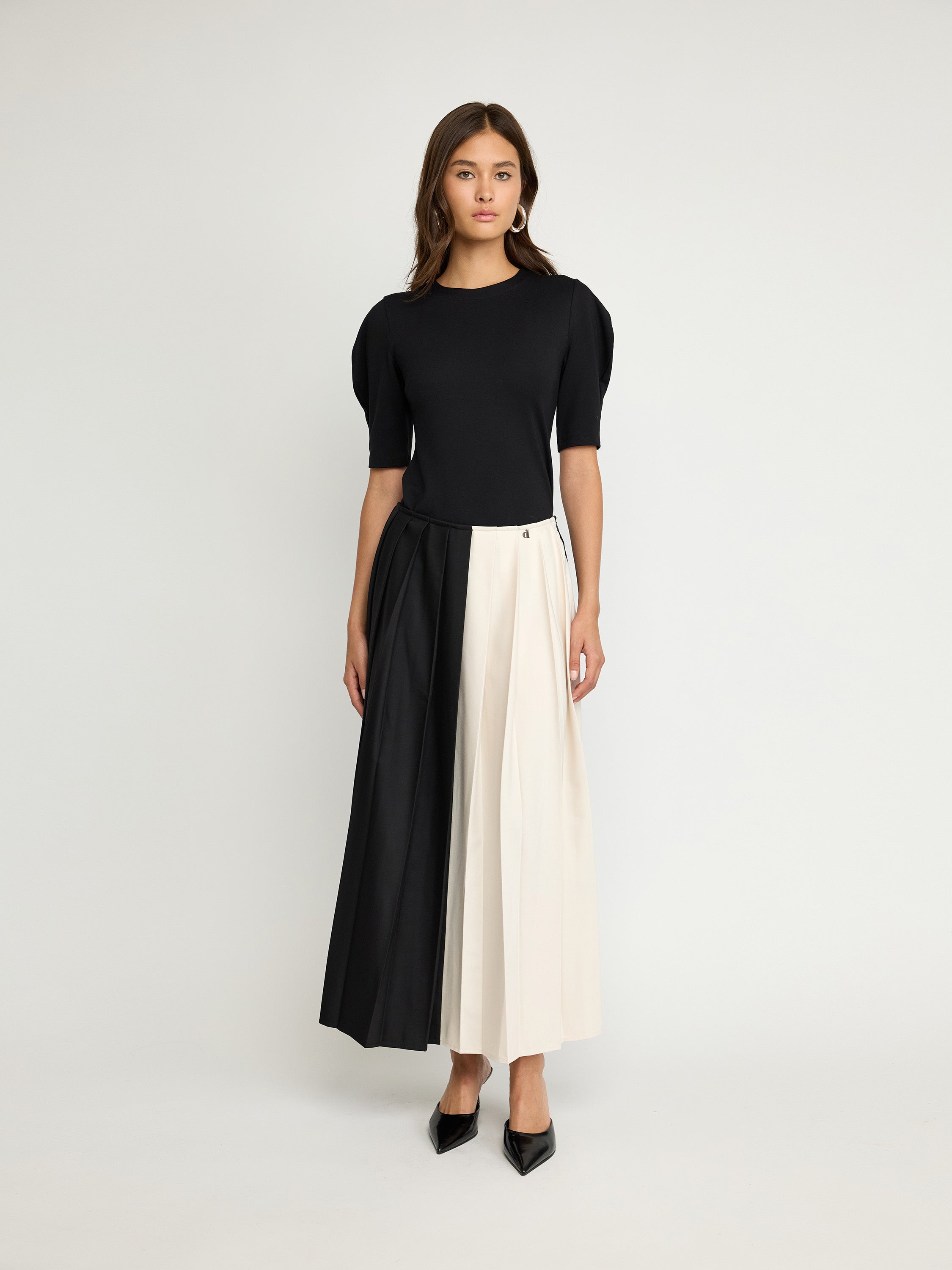 Structured Puff-Sleeve Top