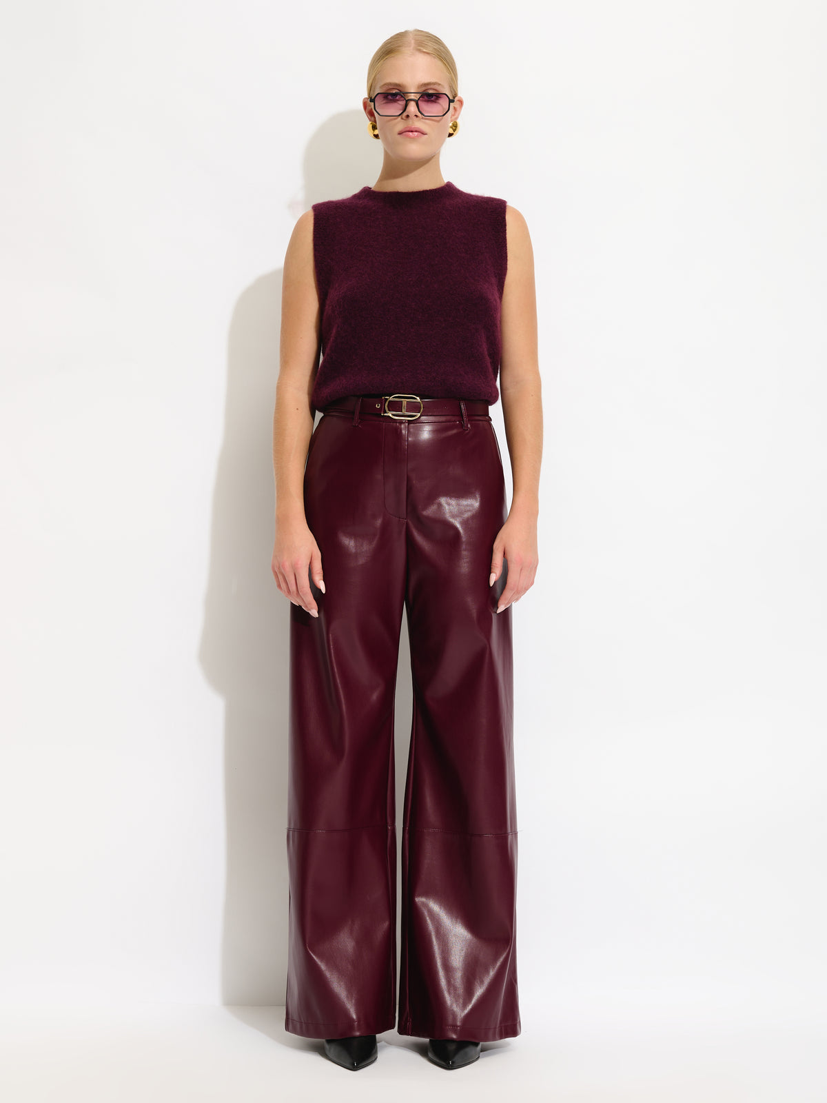 Pantalon ceinturé en similicuir