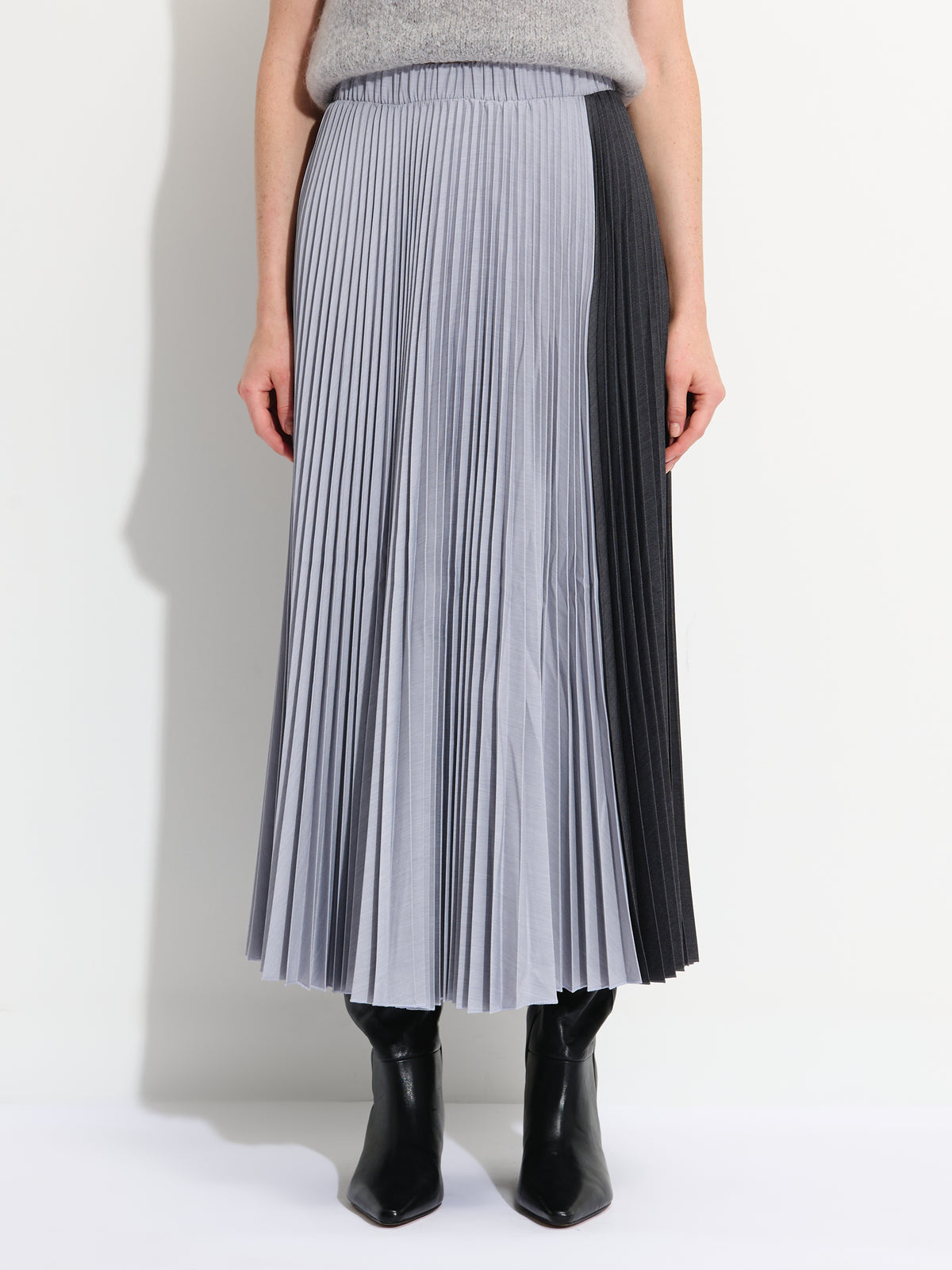 Two-Tone Pleated Skirt