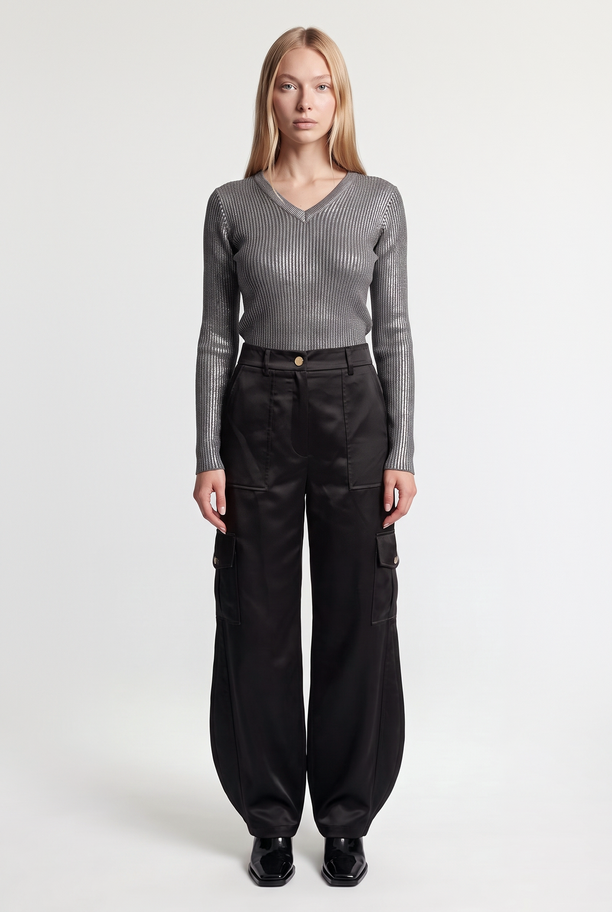 Metallic Ribbed V-Neck Sweater - Grey - front view
