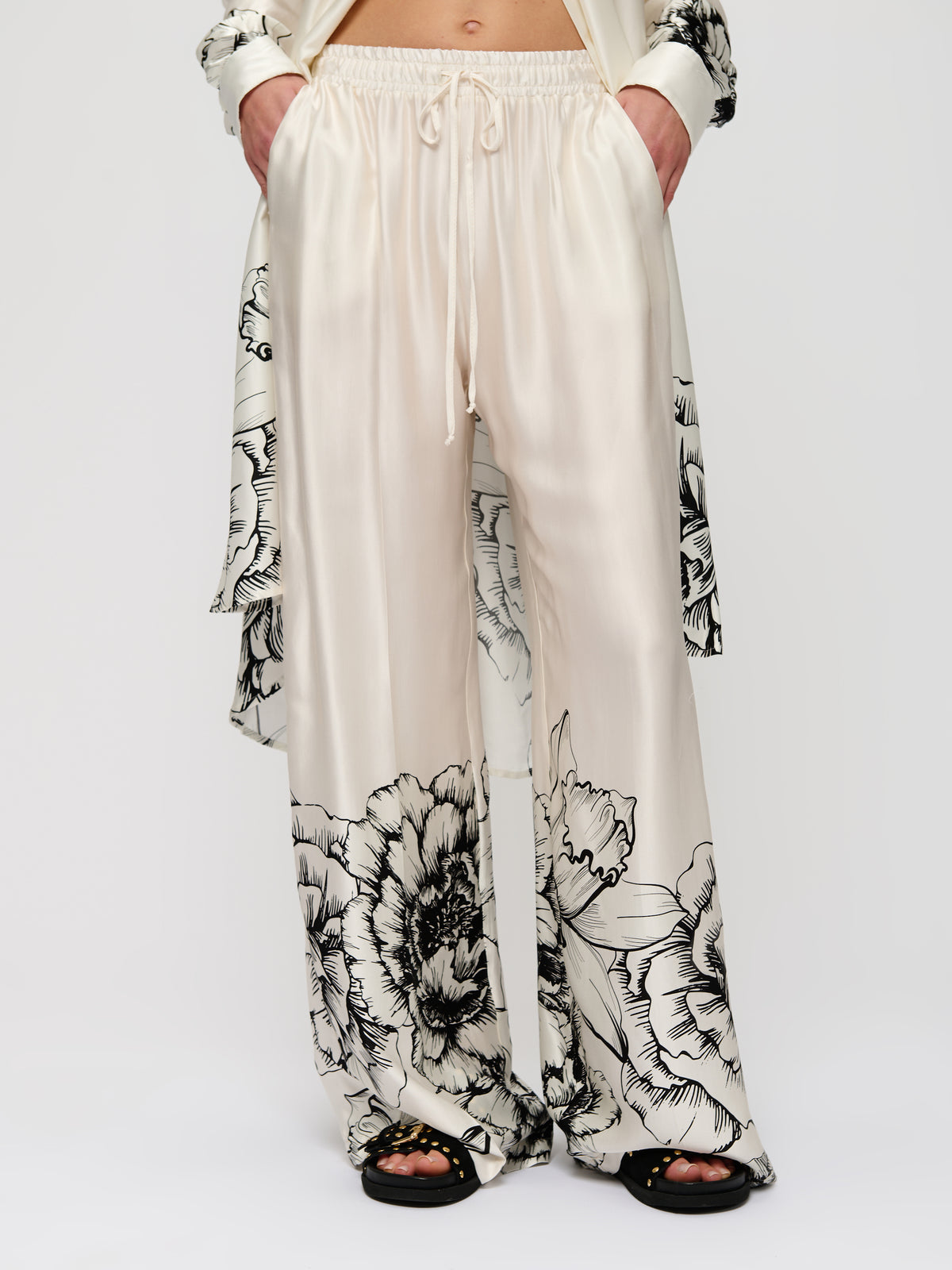 Contrasting Floral Trousers