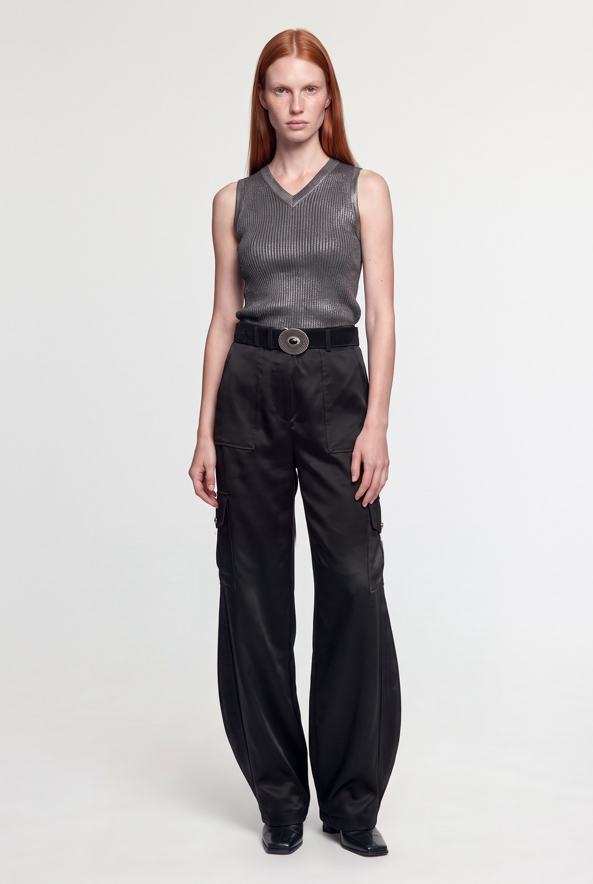 Utility Cargo Pants - Black - front view