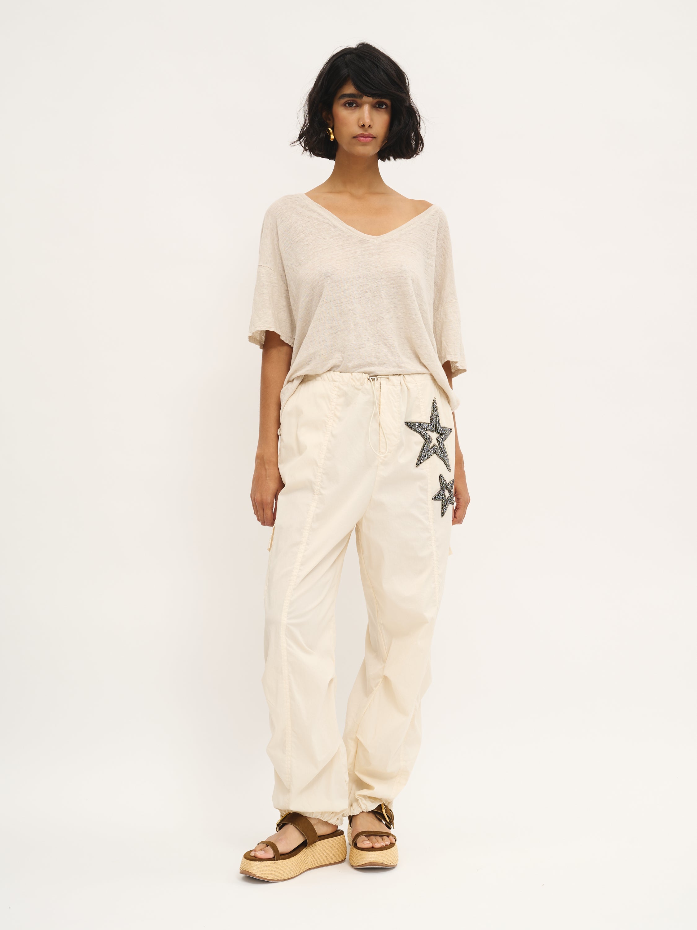 Pantalon cargo à détails étoilés