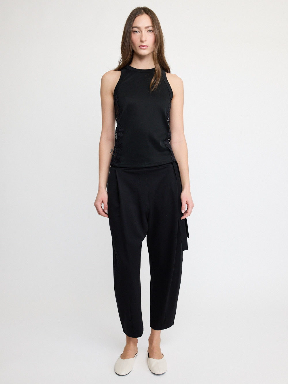 Haut noir en dentelle