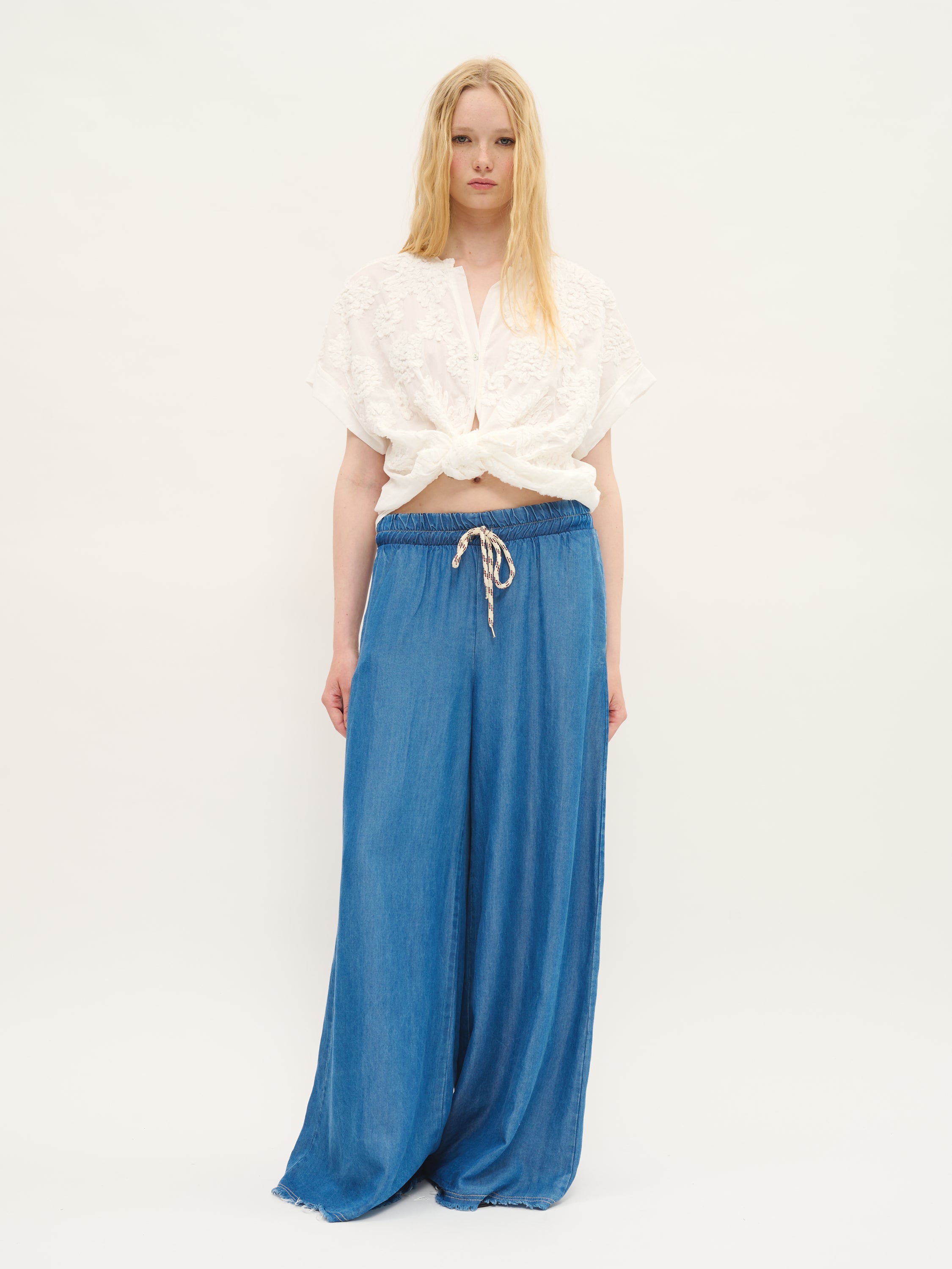 Cropped Embroidered Cotton Blouse